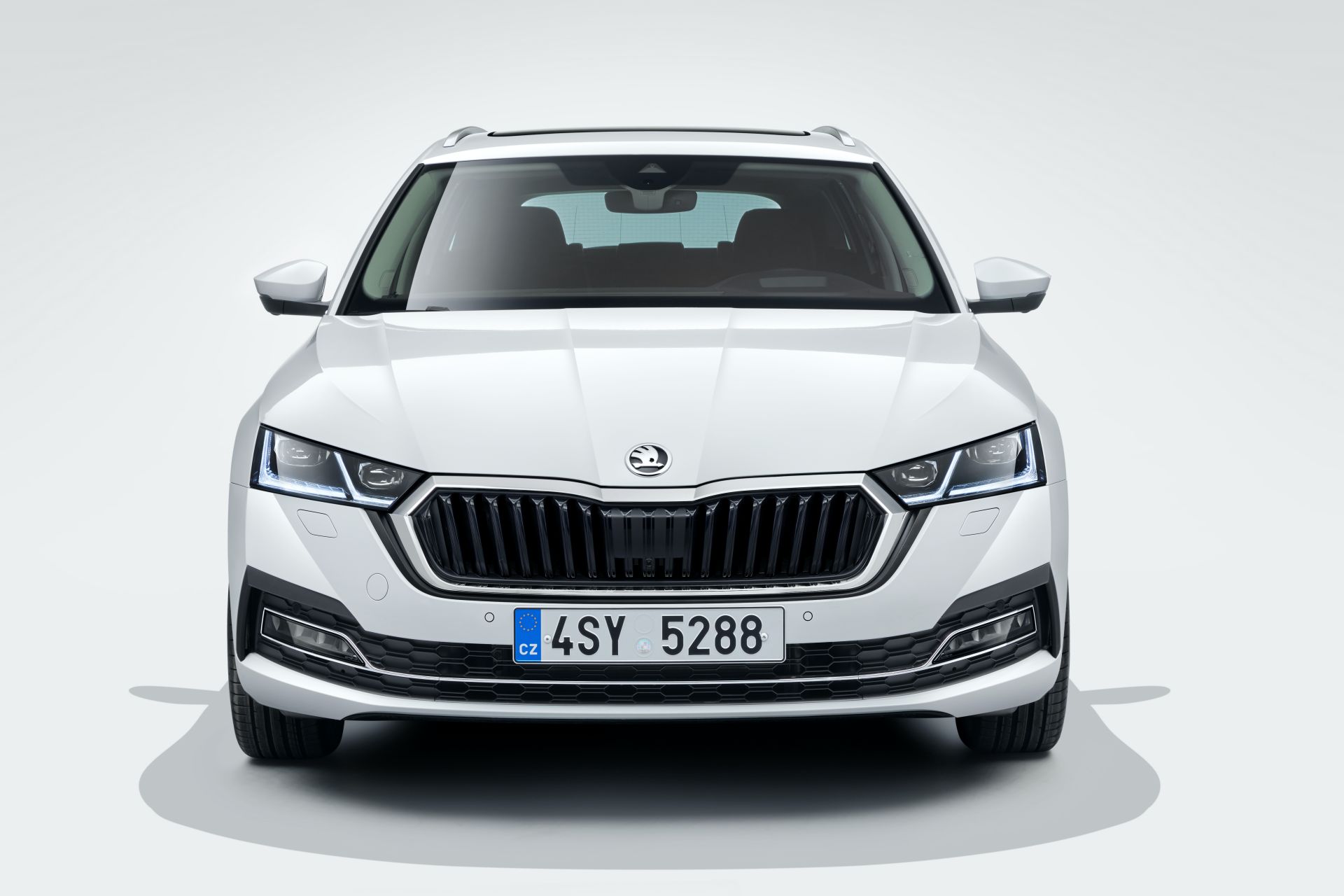 2020 Skoda Octavia Combi'nin detaylı fotoğrafları paylaşıldı [Galeri]