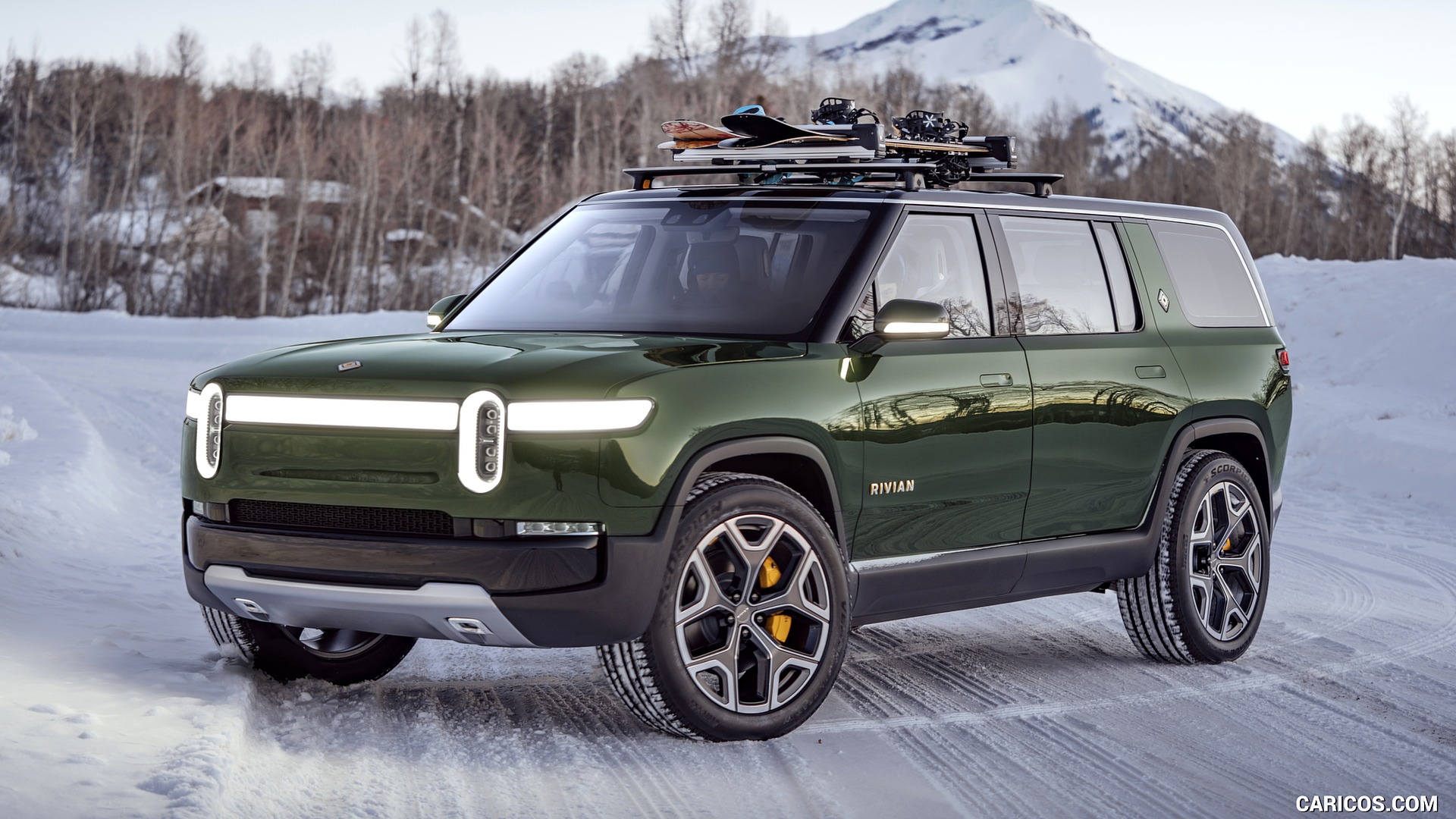 Rivian, elektrikli pickup ve SUV modellerinin üretimini erteledi