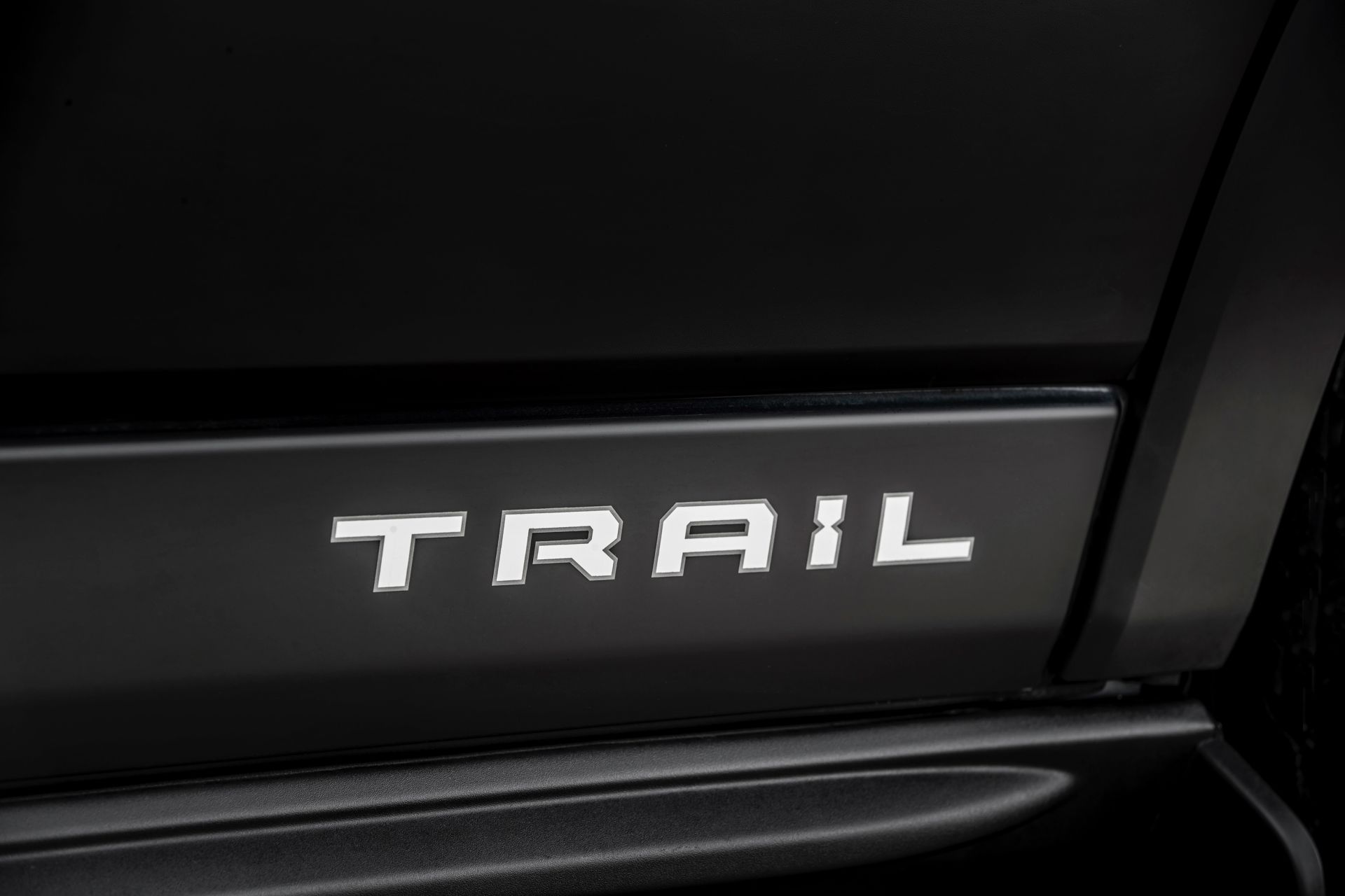Ford Transit ve Transit Custom'ın yeni Trail versiyonları tanıtıldı