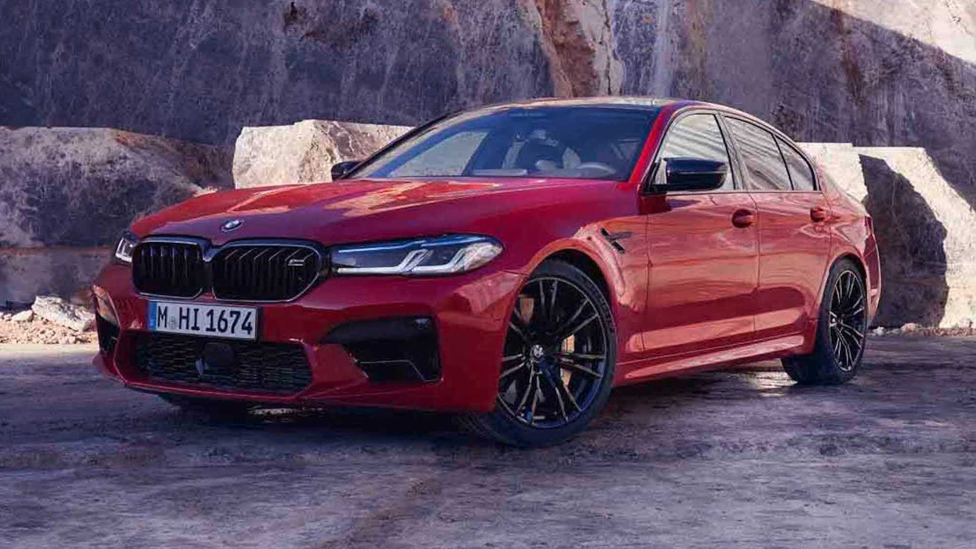 2020 BMW M5 yeni yüzü ve teknolojileriyle tanıtıldı