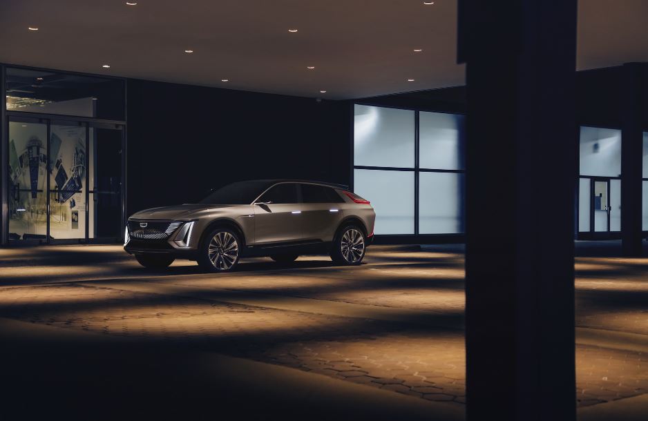 Cadillac, ilk elektrikli SUV modeli Lyriq'i görücüye çıkardı