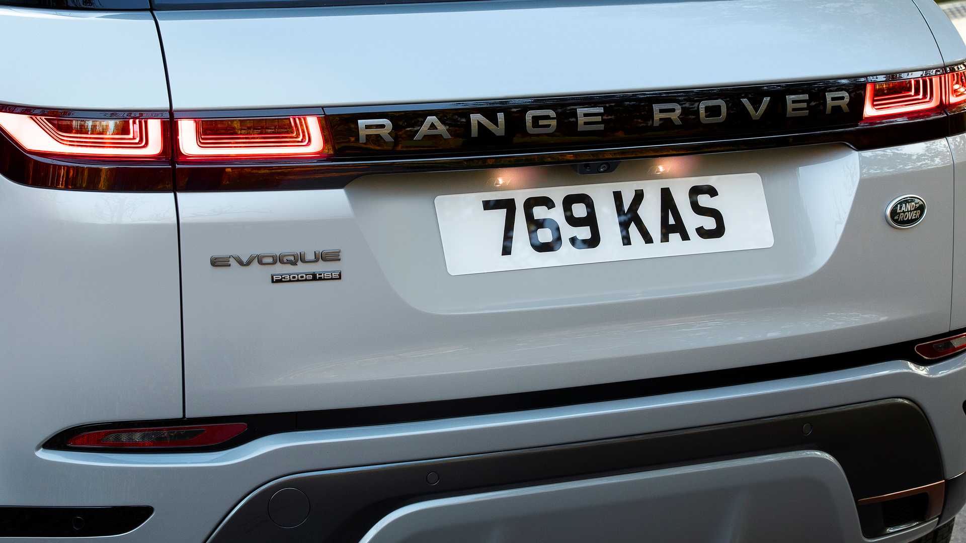 Range Rover Evoque'un şarj edilebilir hibrit seçeneği Türkiye'de