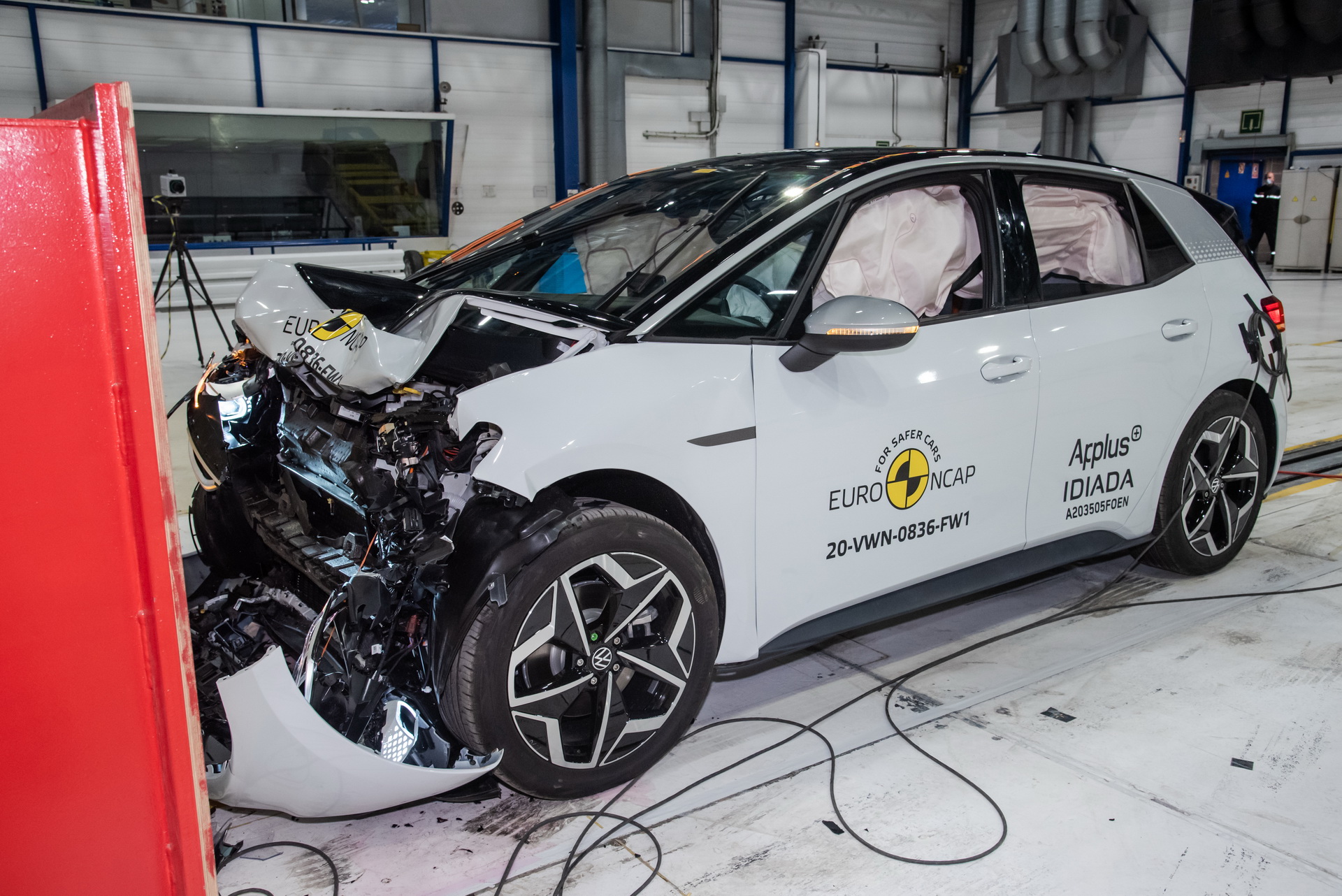 Elektrikli Volkswagen ID.3 Euro NCAP'ten 5 yıldız aldı