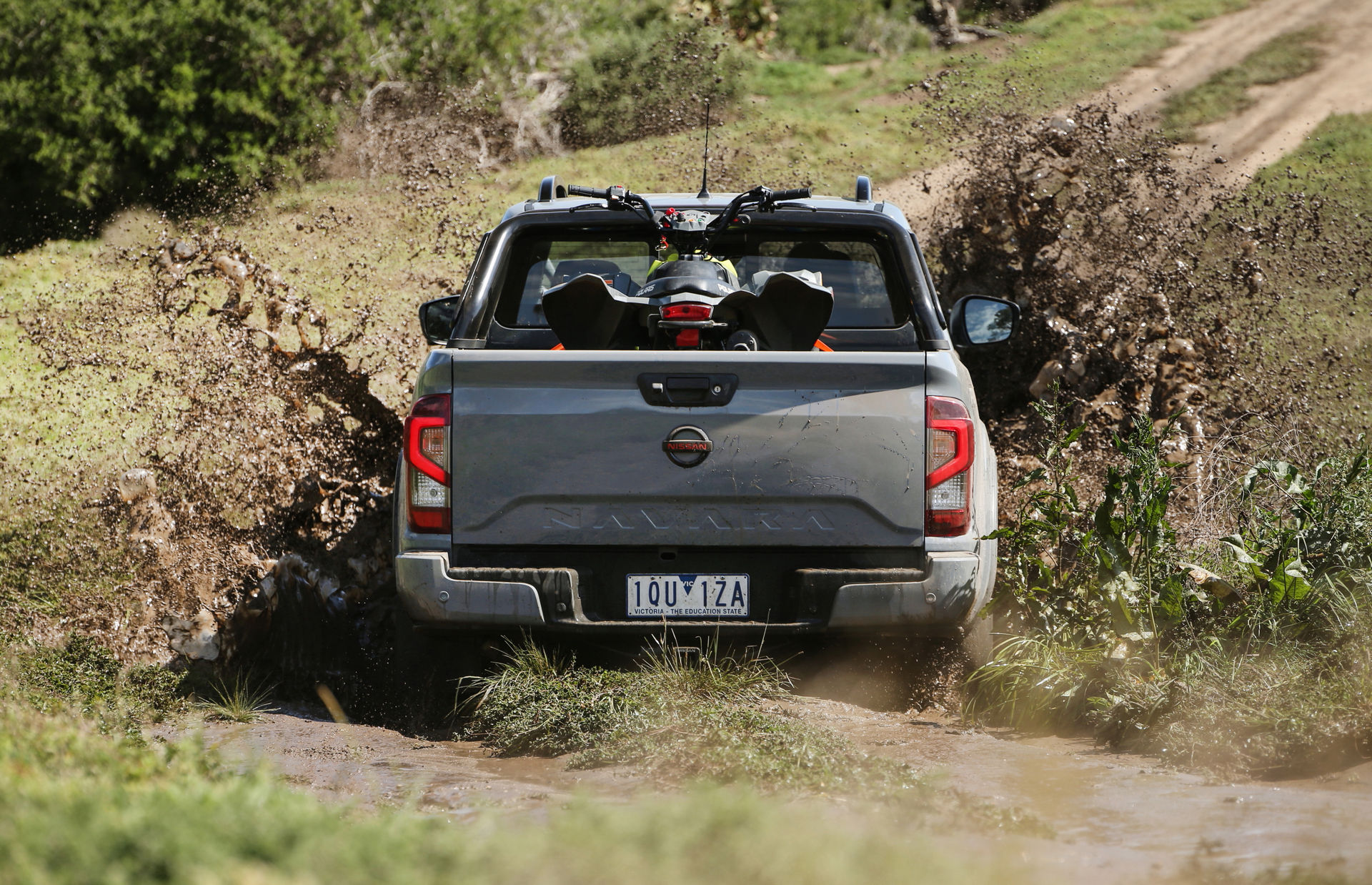 Makyajlı 2021 Nissan Navara karşınızda: Önemli yenilikler ve yeni PRO-4X donanımı