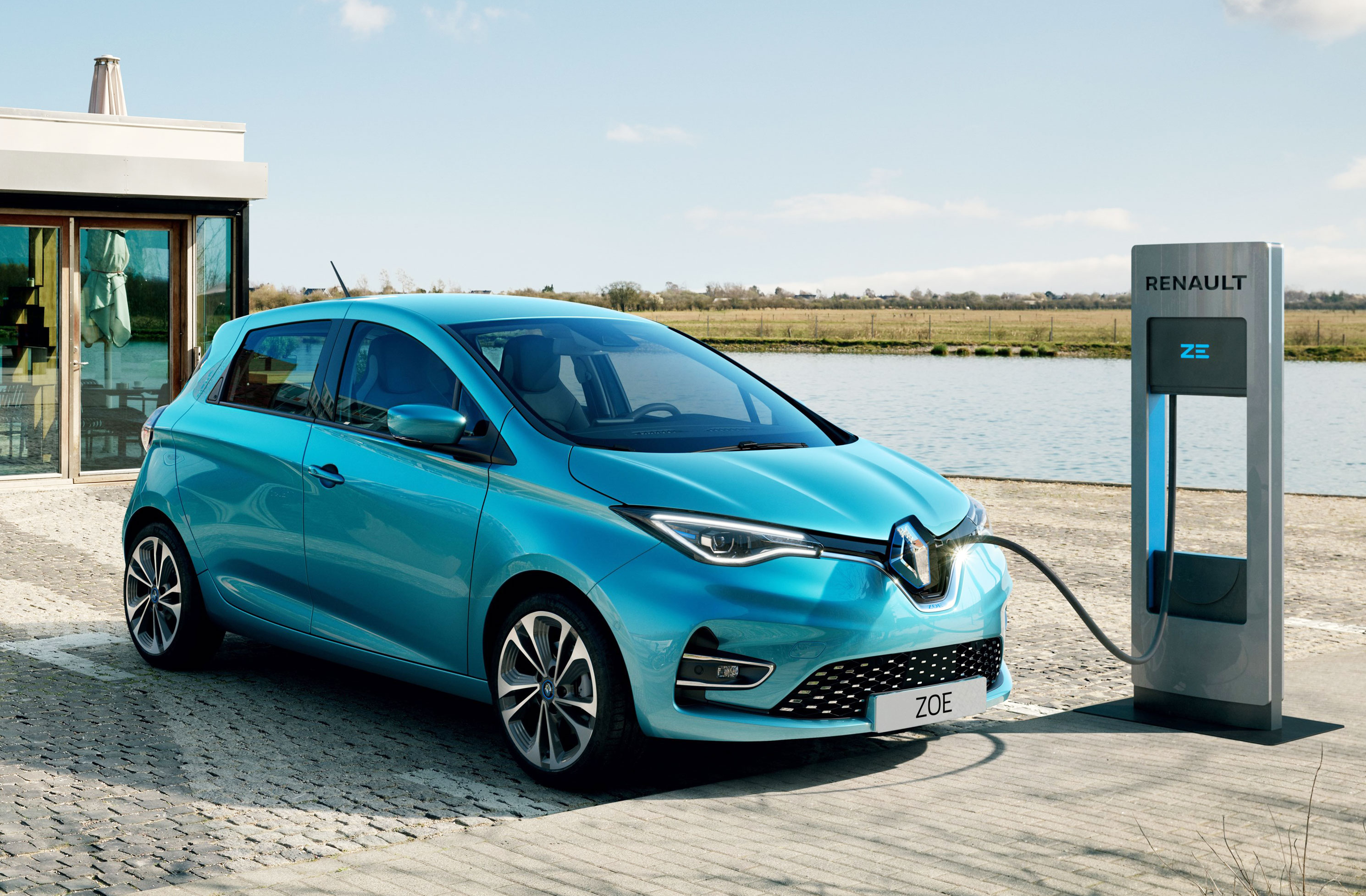 Yeni Renault ZOE Türkiye'ye geldi