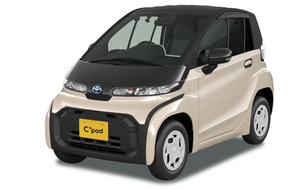 Toyota, iki kişilik kompakt elektrikli aracı C+Pod'u satışa sundu