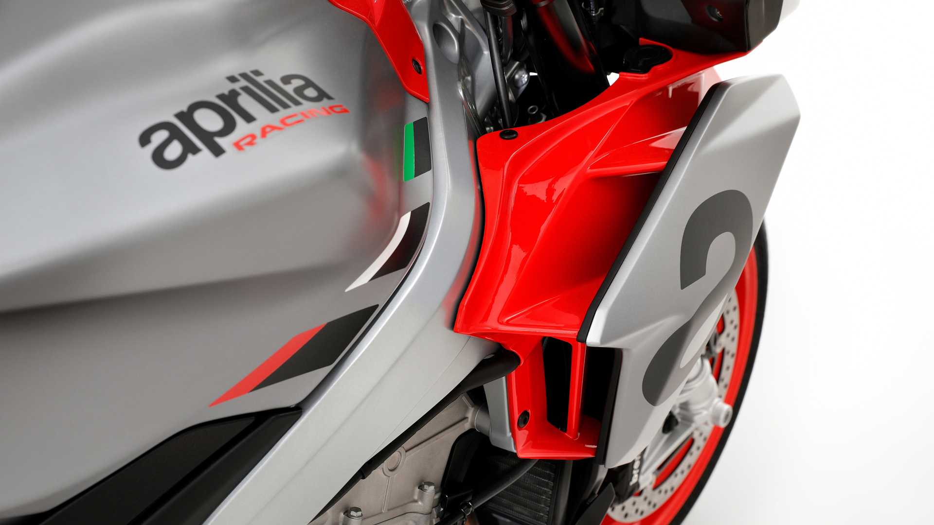 Aprilia Tuono 660 Türkiye'de satışa sunuldu: İşte fiyatı ve özellikleri