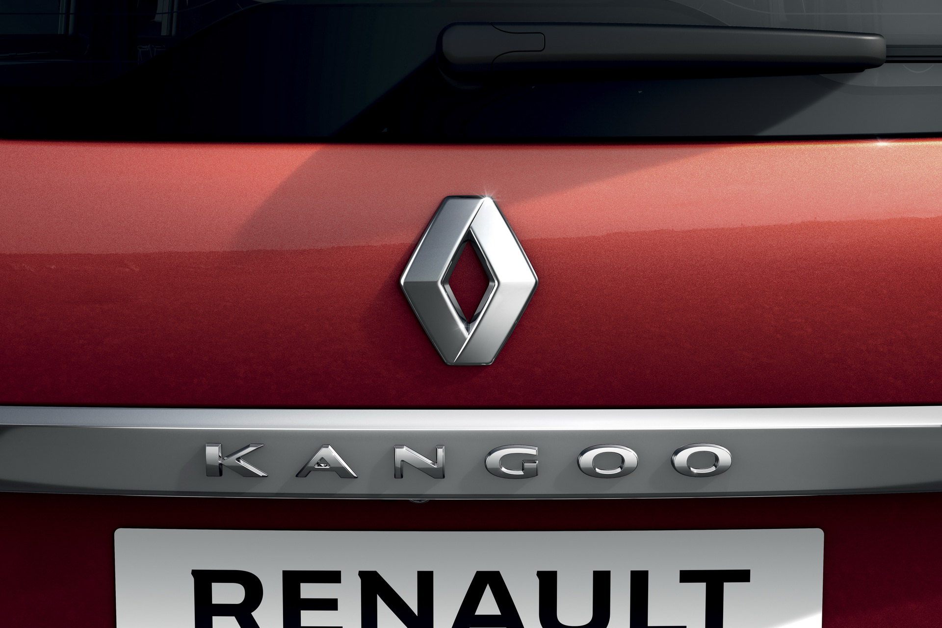 Yeni Renault Kangoo Fransa'da siparişe açılıyor: İşte Avrupa fiyatı ve detaylı görseller