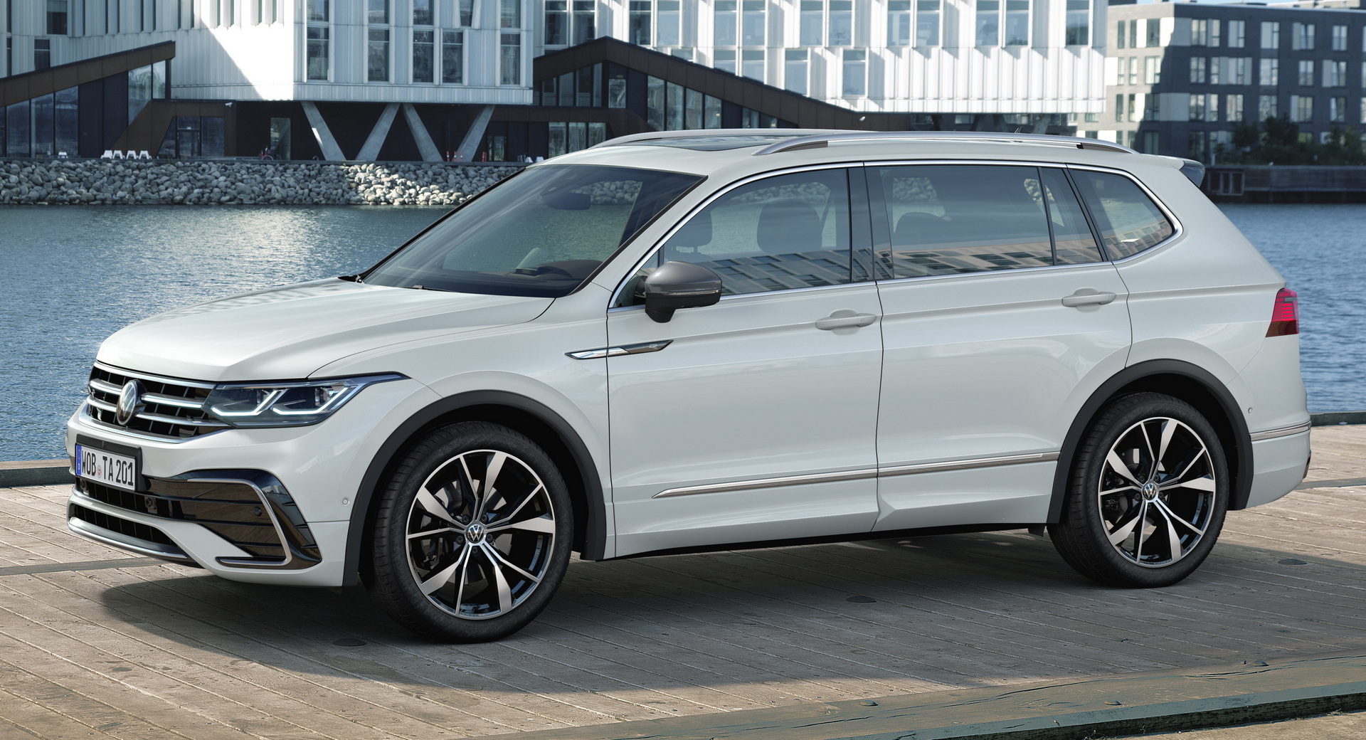 Makyajlı 2021 Volkswagen Tiguan Allspace tanıtıldı