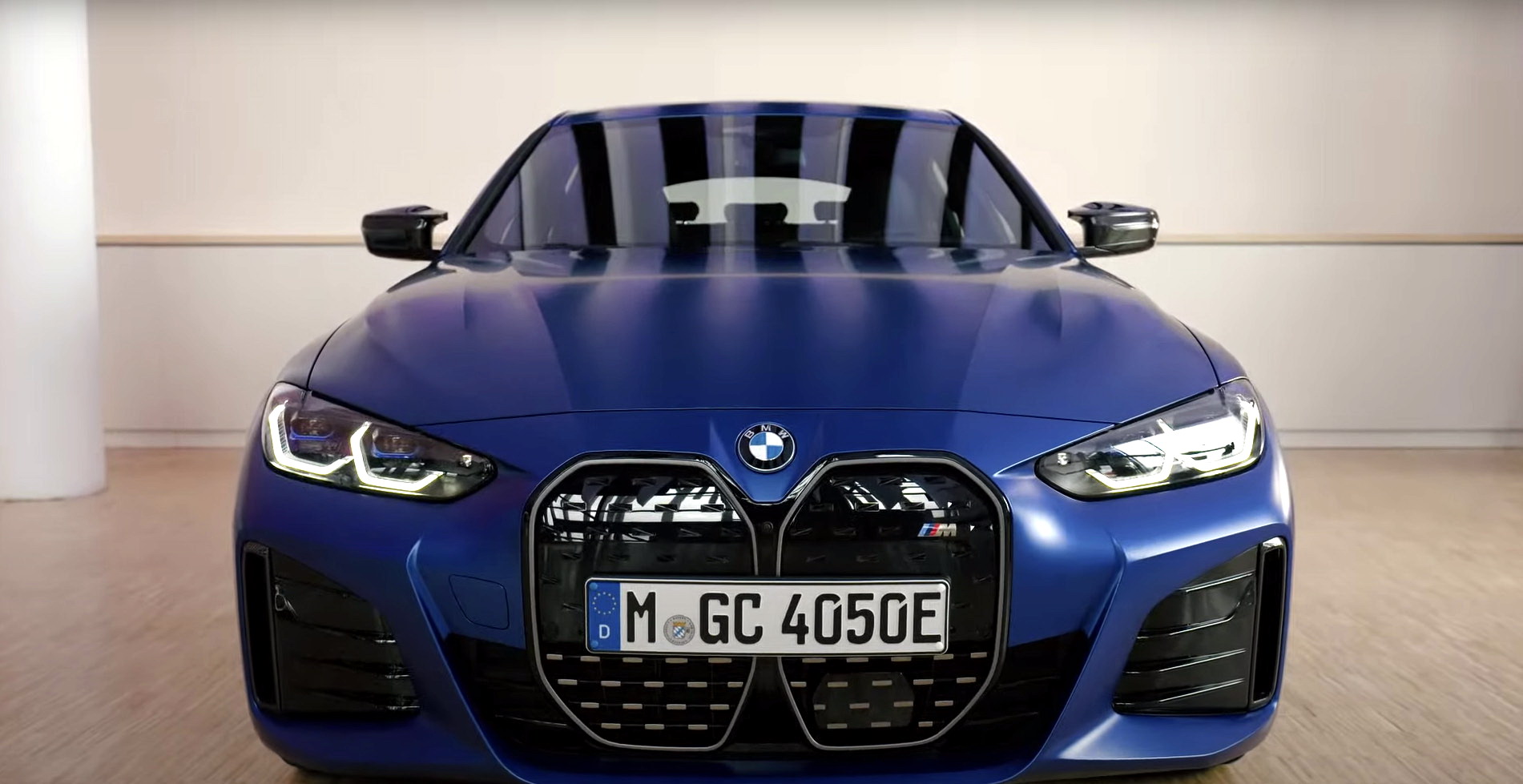 2022 BMW i4 M50 tanıtıldı: Markanın ilk saf elektrikli M modeli
