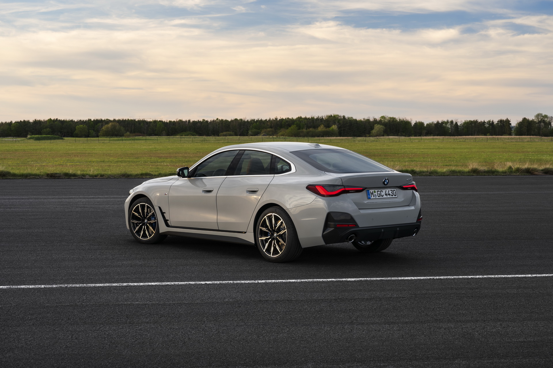 2021 BMW 4 Serisi Gran Coupe, yeni tasarım ve teknolojilerle geldi