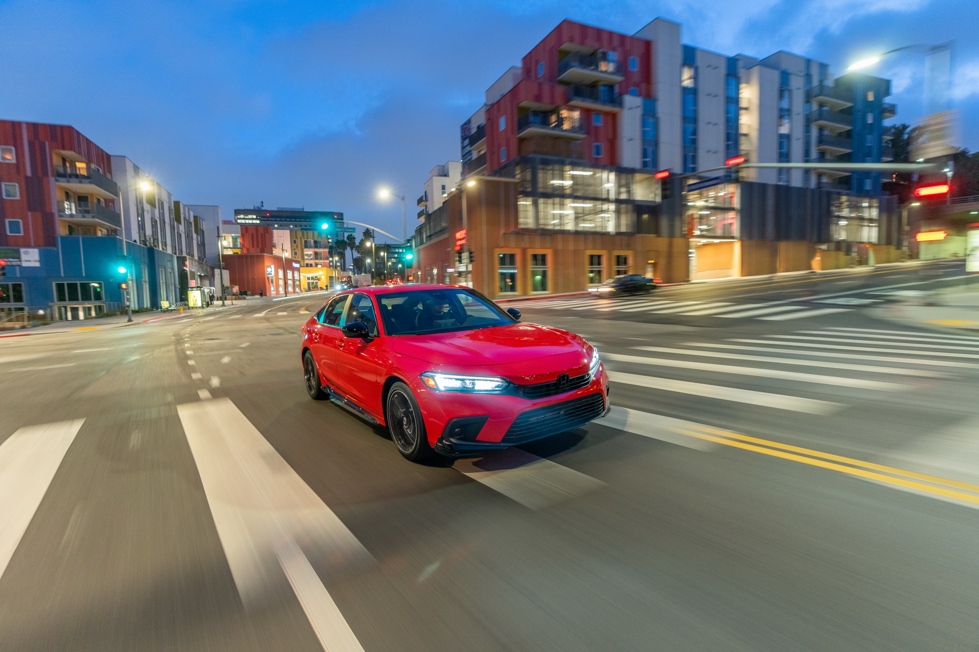 Yeni 2022 Honda Civic Sedan'ın yurt dışı fiyatları ve detaylı fotoğraflarına göz atın