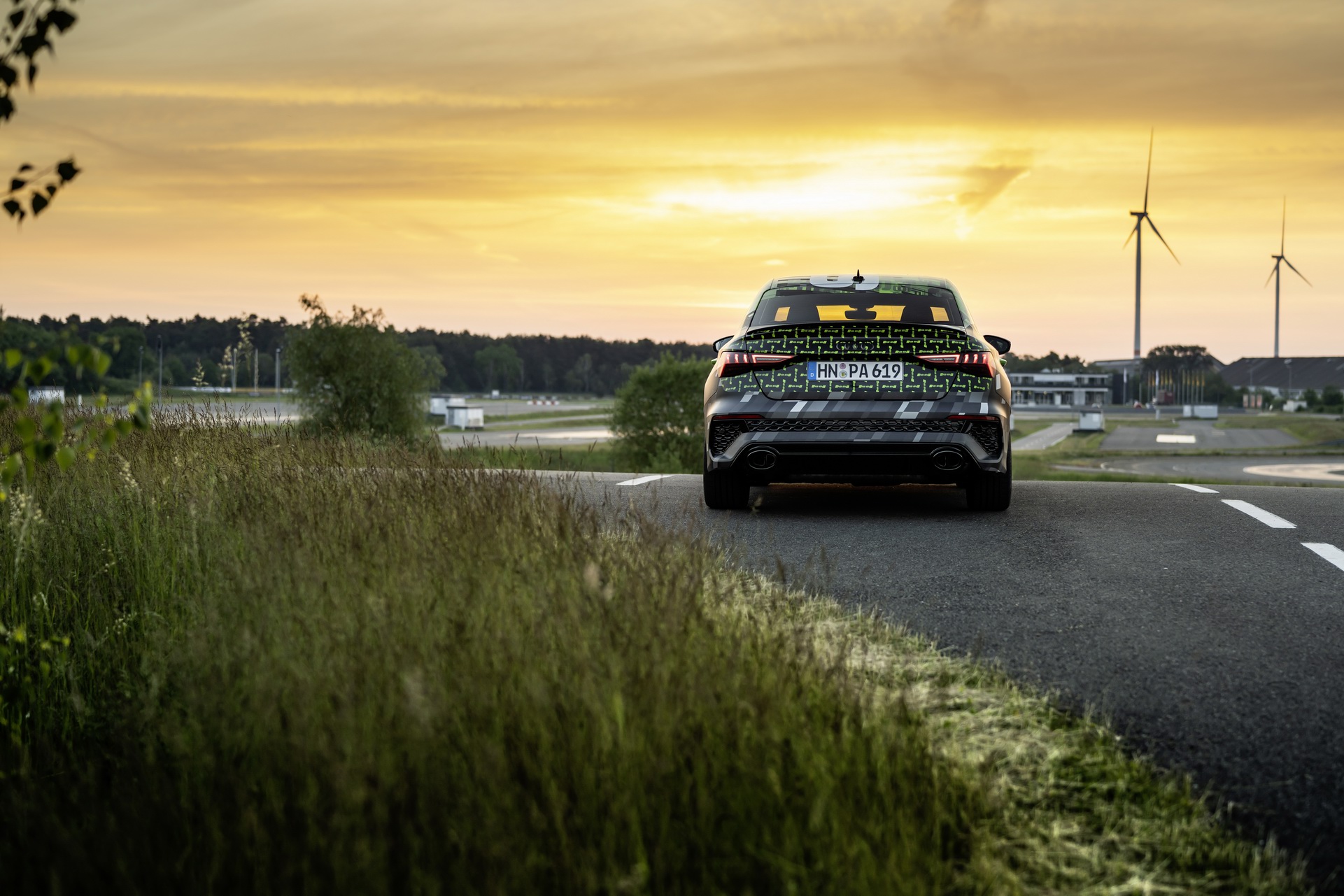 Yeni 2022 Audi RS3'ün teknik detayları paylaşıldı