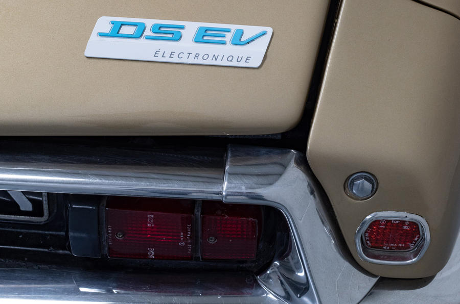 Klasik Citroen DS tamamen elektrikli hale getirildi