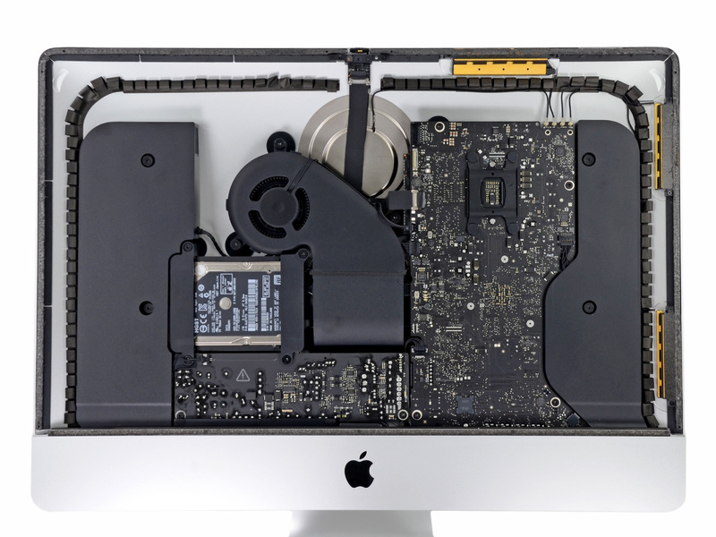 Yeni iMac (2012 sonu) parçalarına ayrıldı