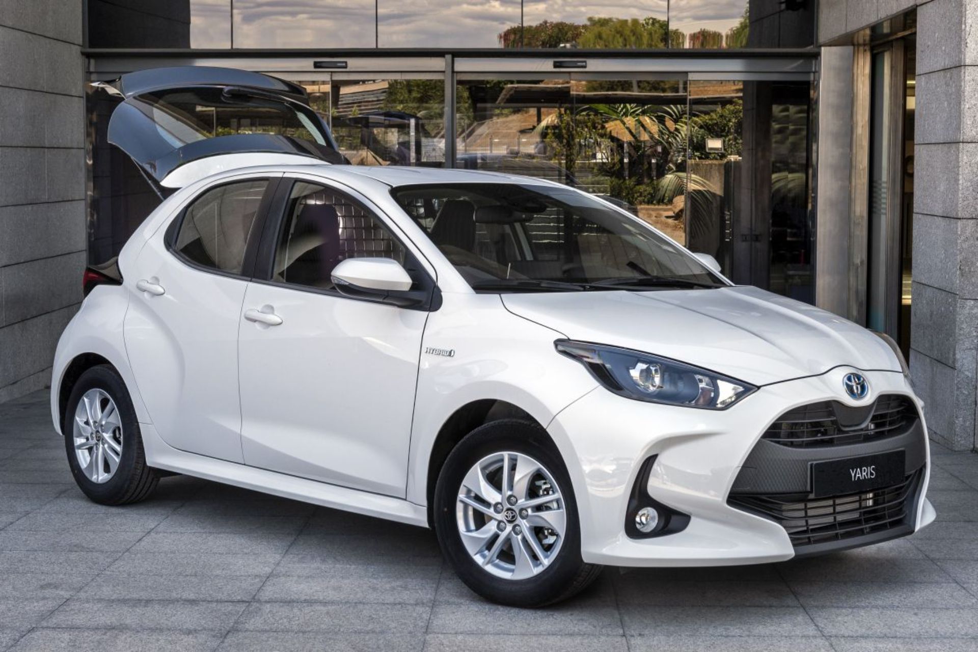 Toyota Yaris'in ticari versiyonu tanıtıldı: Yaris ECOVan