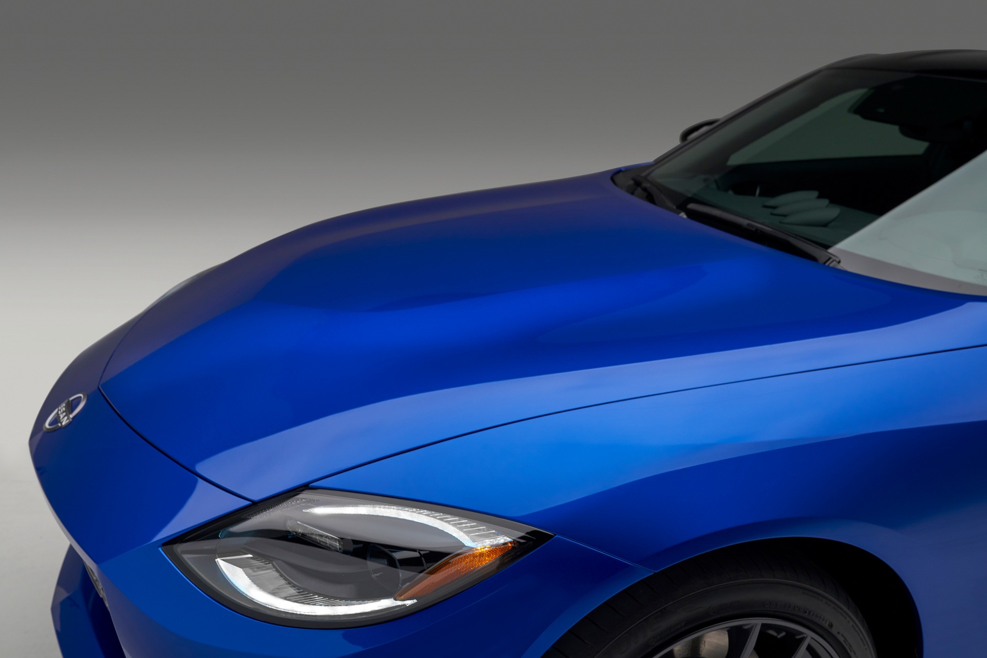 Yeni Nissan Z tanıtıldı: Retro esintiler, 400 beygir güç