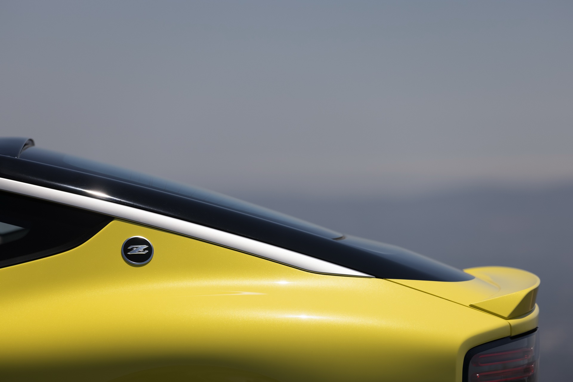 Yeni Nissan Z tanıtıldı: Retro esintiler, 400 beygir güç