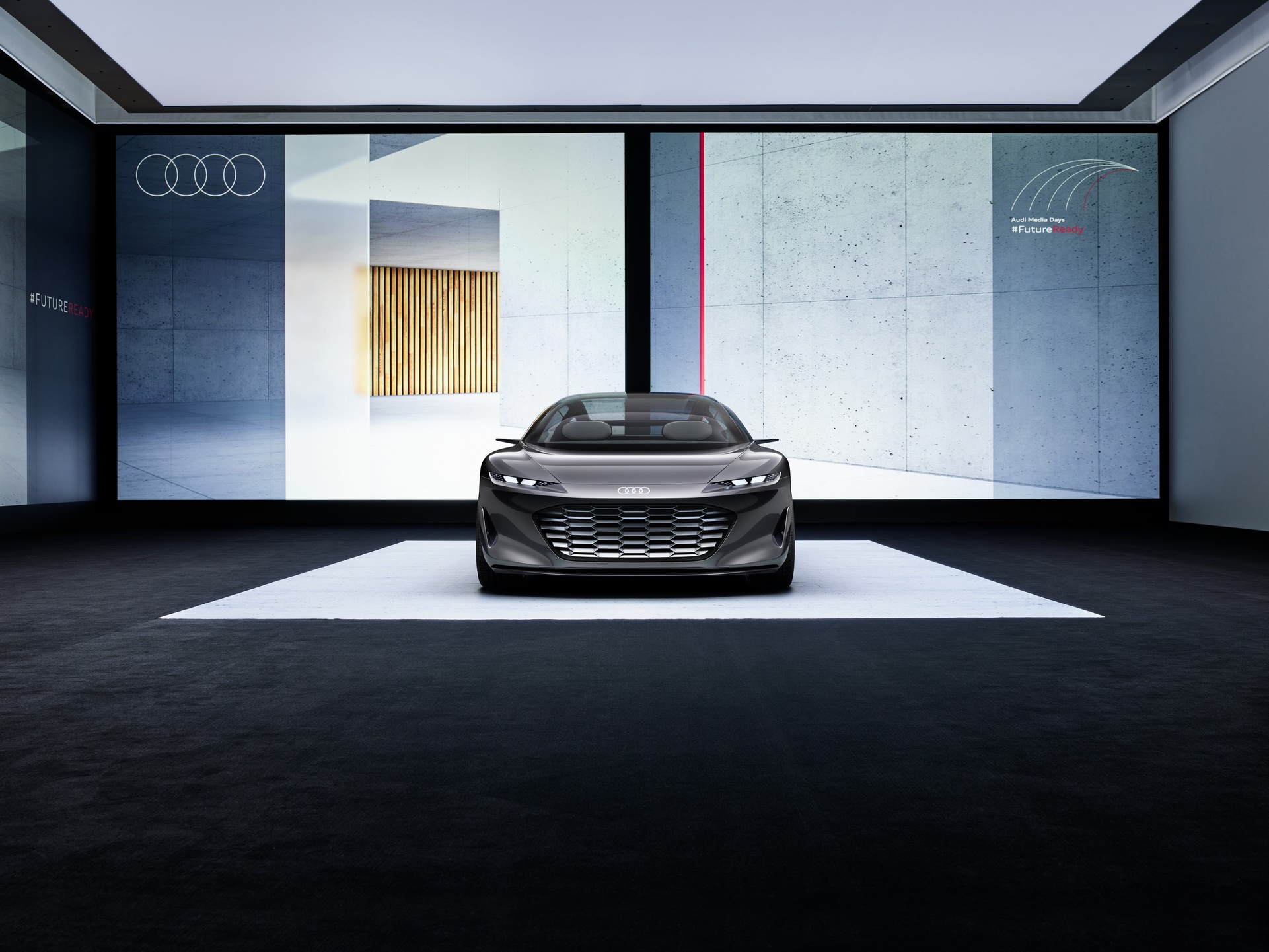 Audi Grandsphere konsepti tanıtıldı: Elektrikli ve otonom sürüş, 710 beygir güç