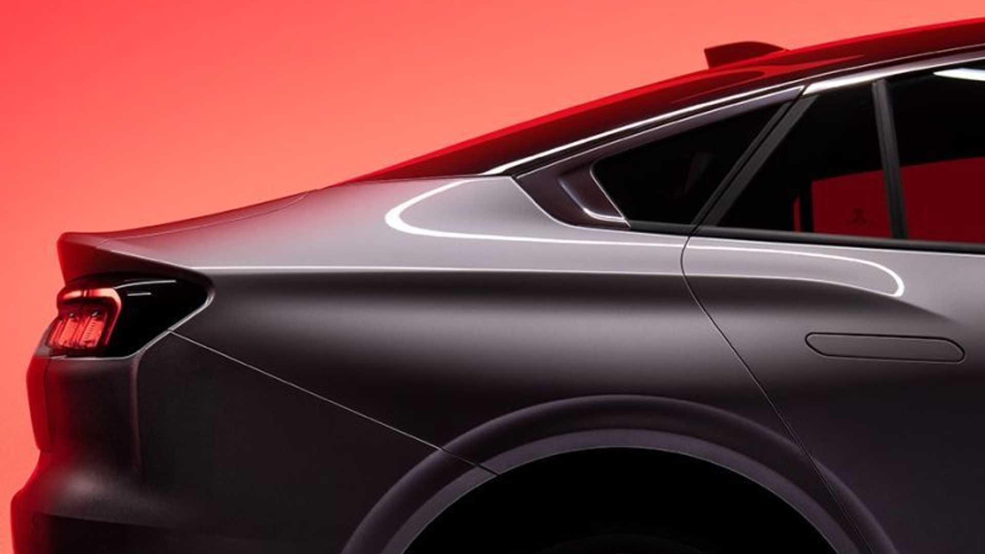 Yeni 2022 Ford Mondeo Çin'de tanıtıldı