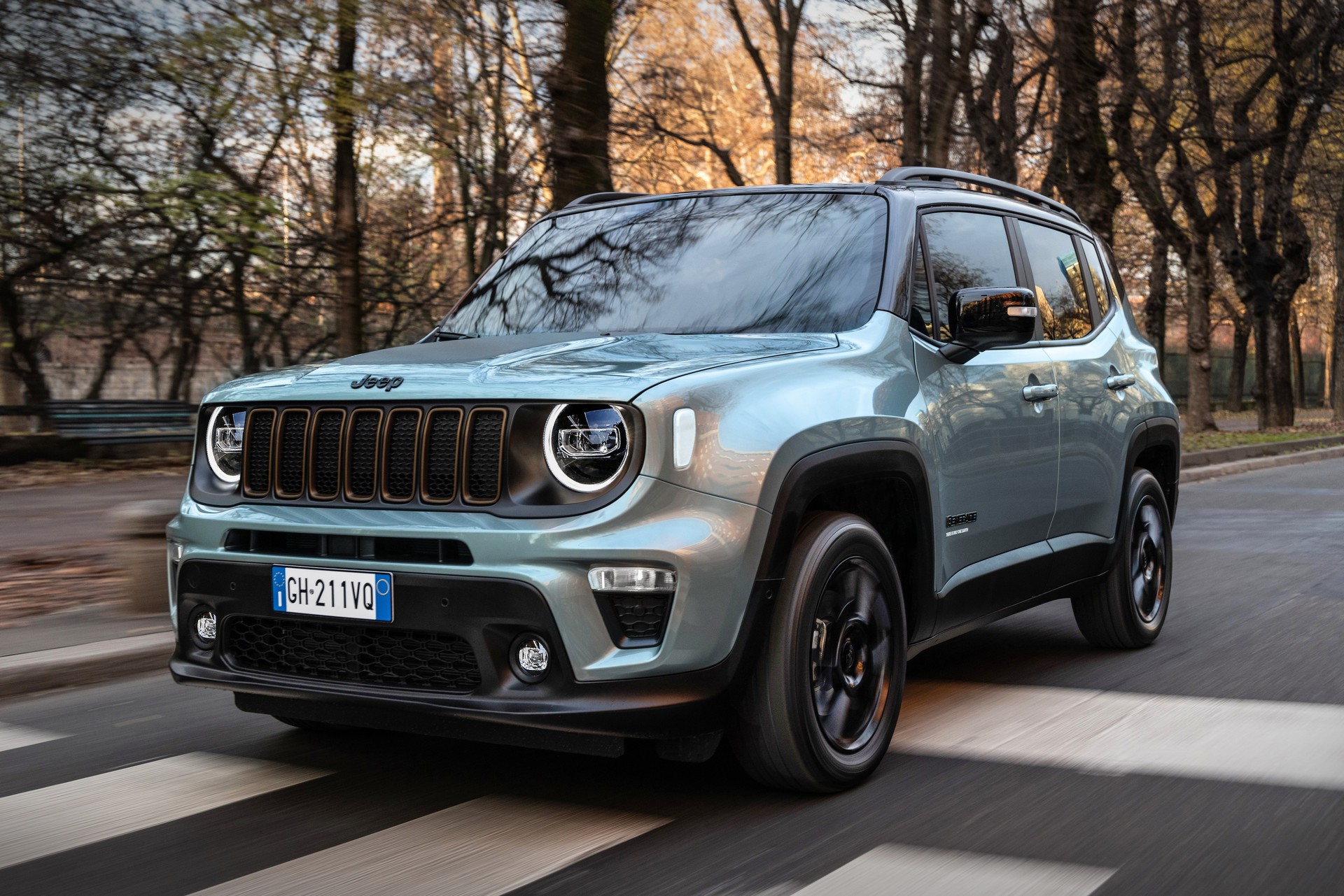 Jeep Compass ve Renegade'in yeni 'e-Hybrid' versiyonları Avrupa'da satışa çıkıyor