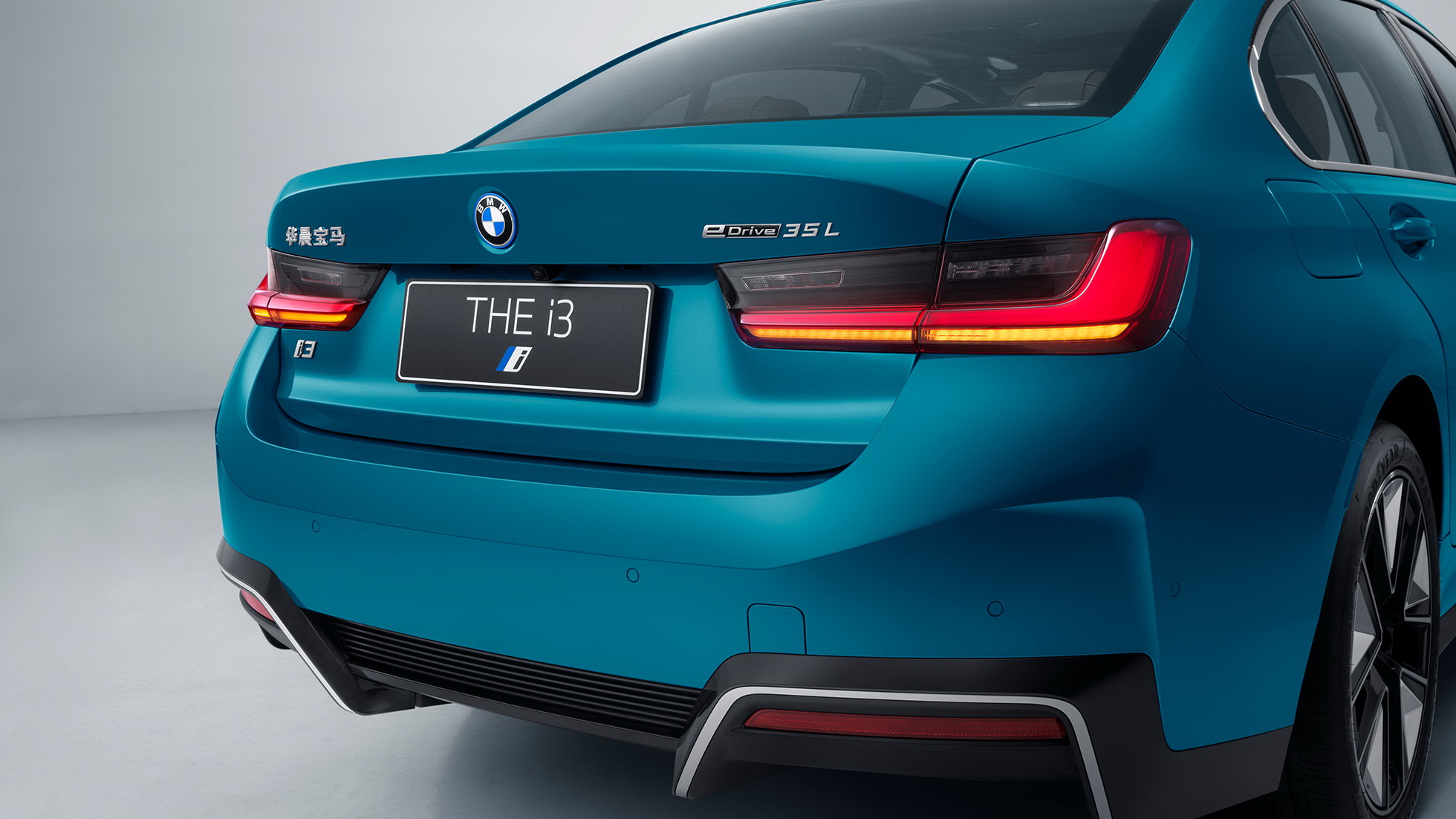 Elektrikli BMW i3 eDrive35L tanıtıldı: İşte tasarımı ve özellikleri