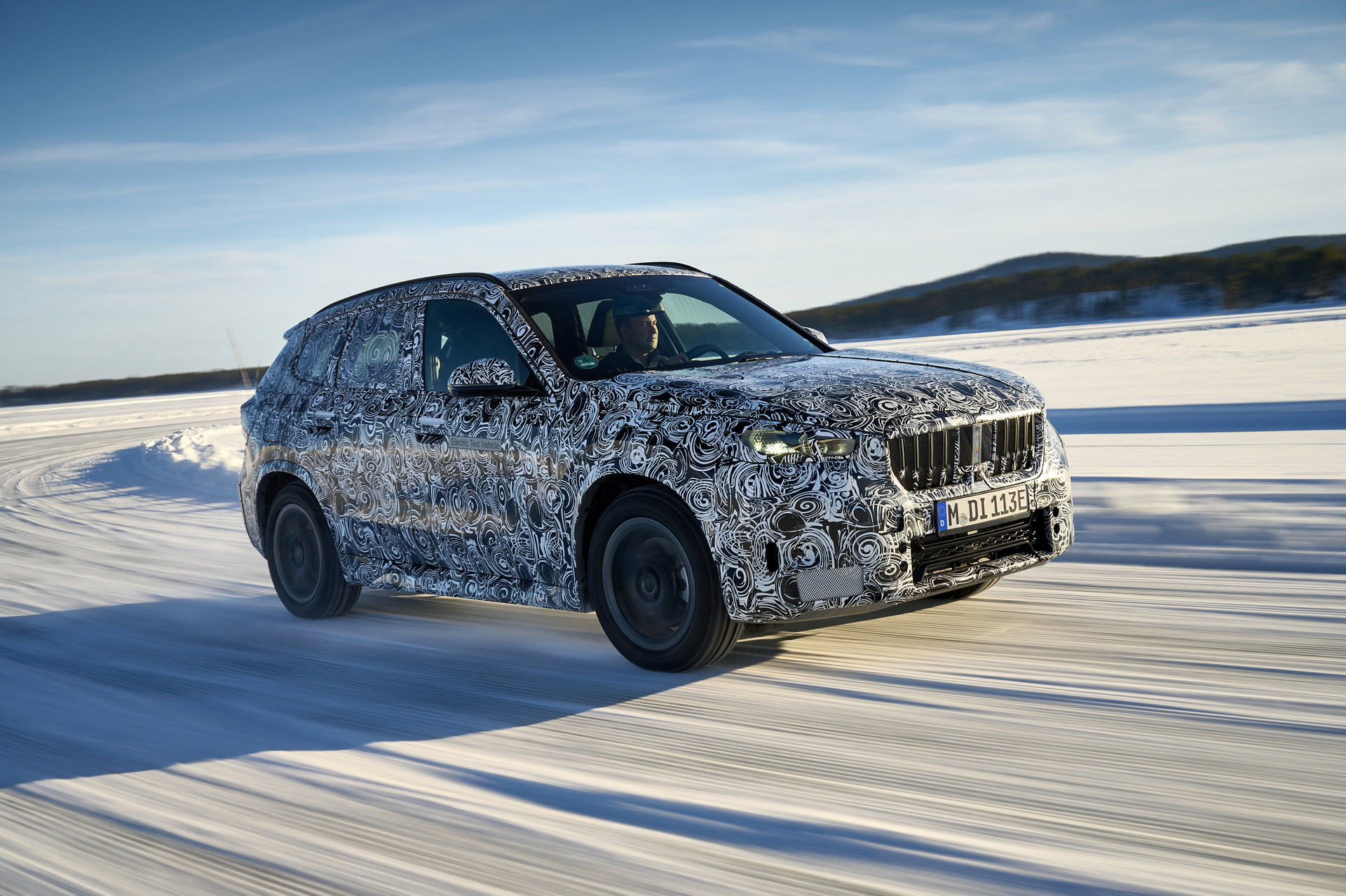 Elektrikli BMW iX1'in kış testlerinde çekilen görüntüleri paylaşıldı