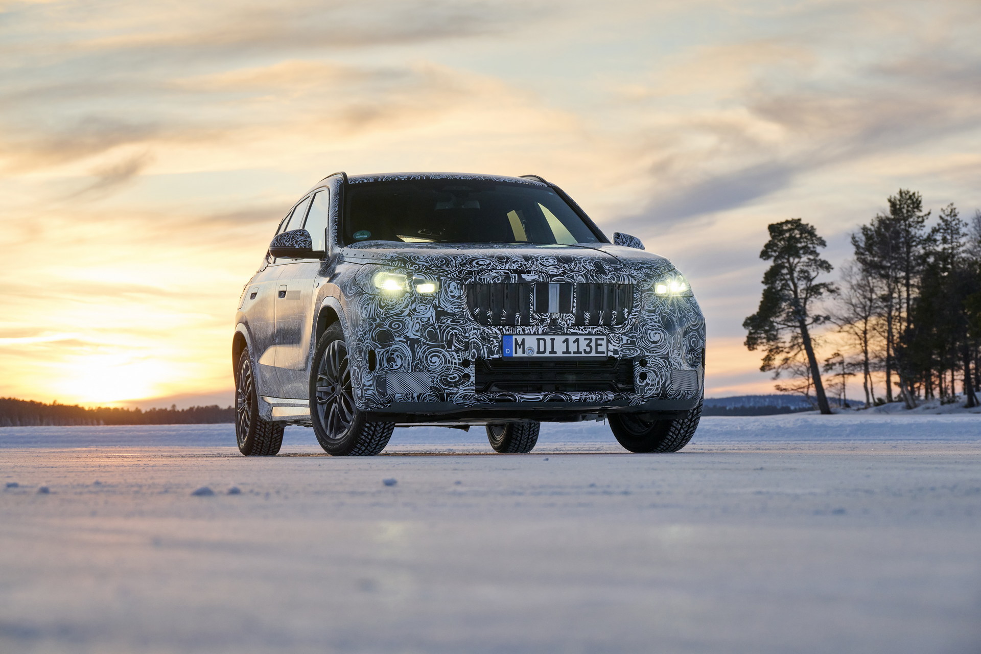 Elektrikli BMW iX1'in kış testlerinde çekilen görüntüleri paylaşıldı