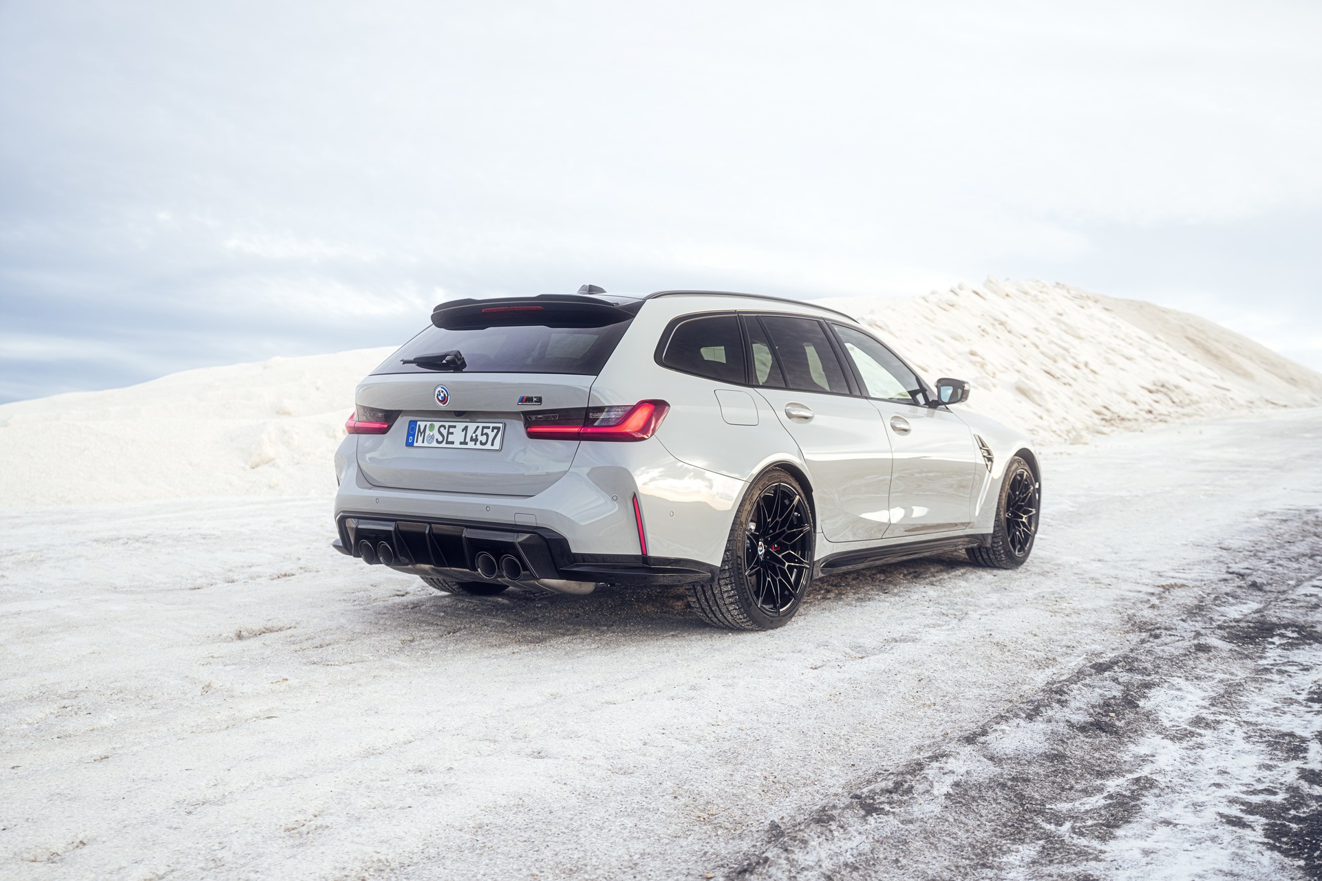 2023 BMW M3 Touring tanıtıldı: 503 hp güç, dört tekerlekten çekiş, 280 km/s son hız