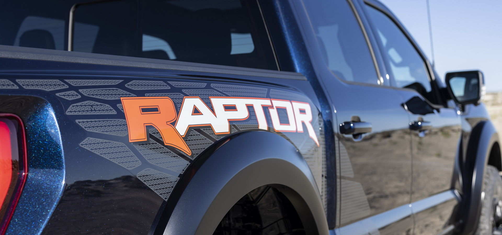 700 beygirlik Ford F-150 Raptor R tanıtıldı: İşte tasarımı ve özellikleri