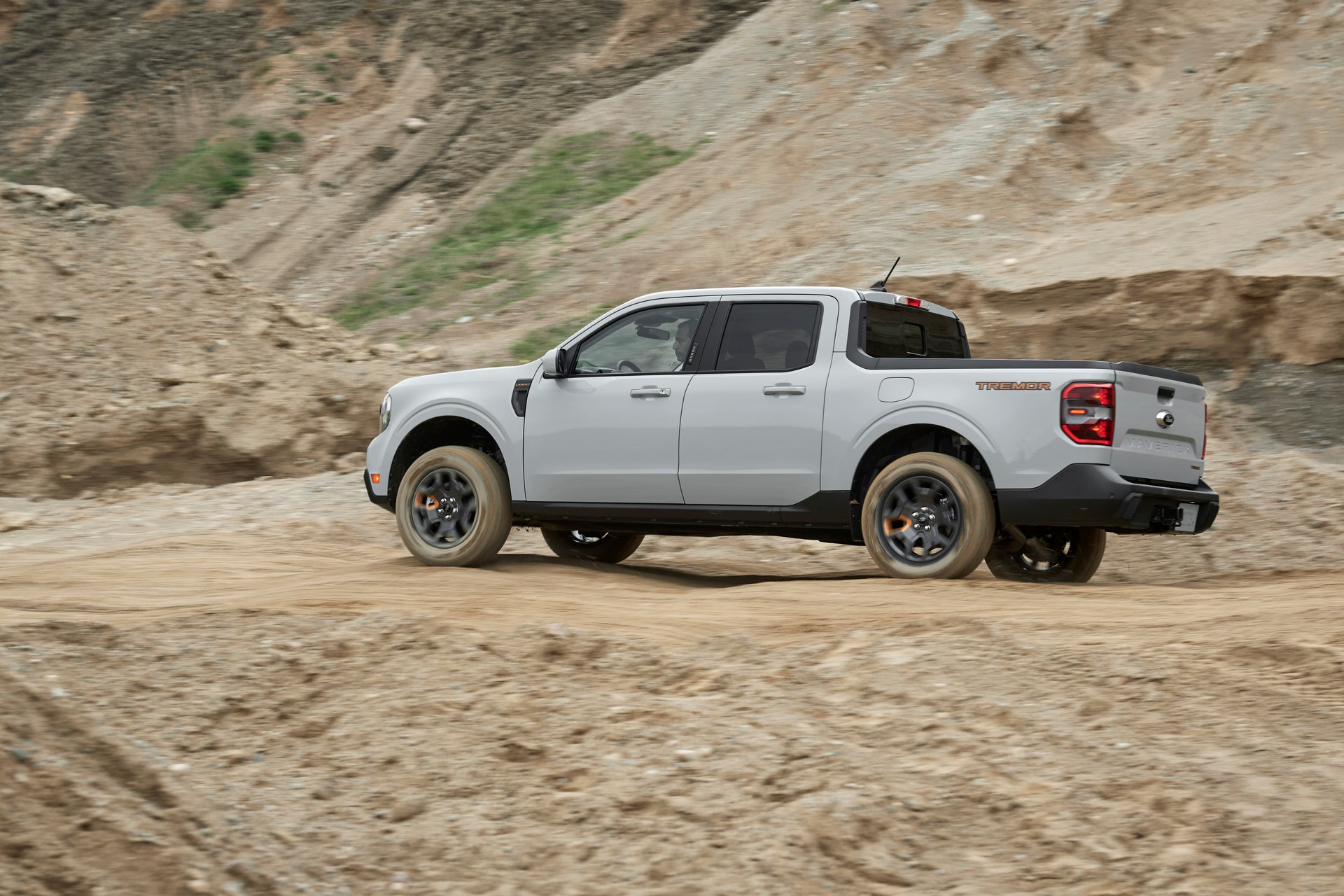 Yeni Ford Maverick Tremor tanıtıldı: Arazi odaklı mekanik güncellemeler