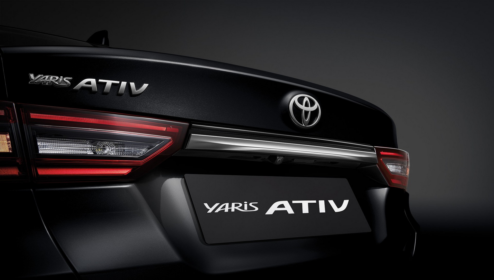 Yeni Toyota Yaris Ativ, Tayland'da tanıtıldı: İşte tasarımı ve özellikleri