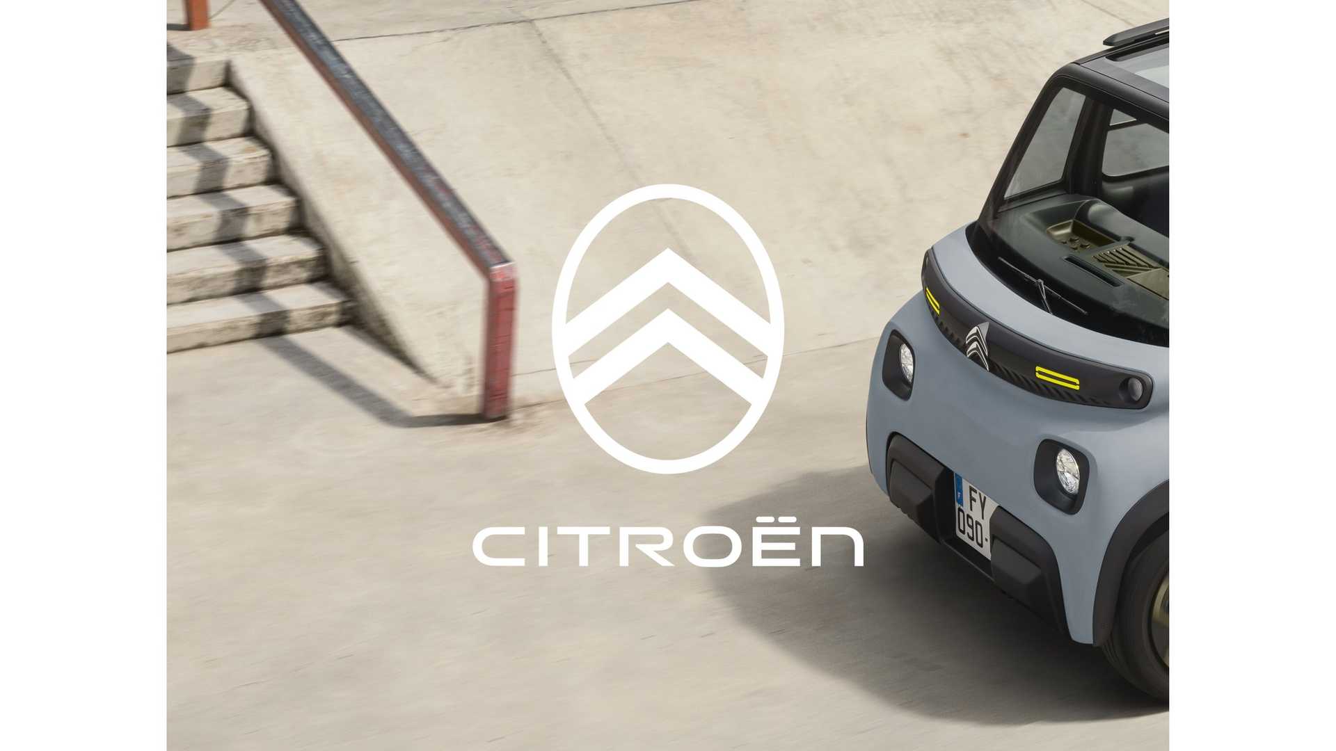 Citroen, yeni logosunu ve sloganını tanıttı