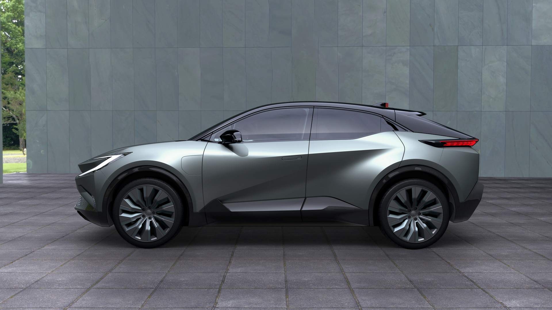Toyota, yeni bZ kompakt elektrikli SUV konseptini tanıttı