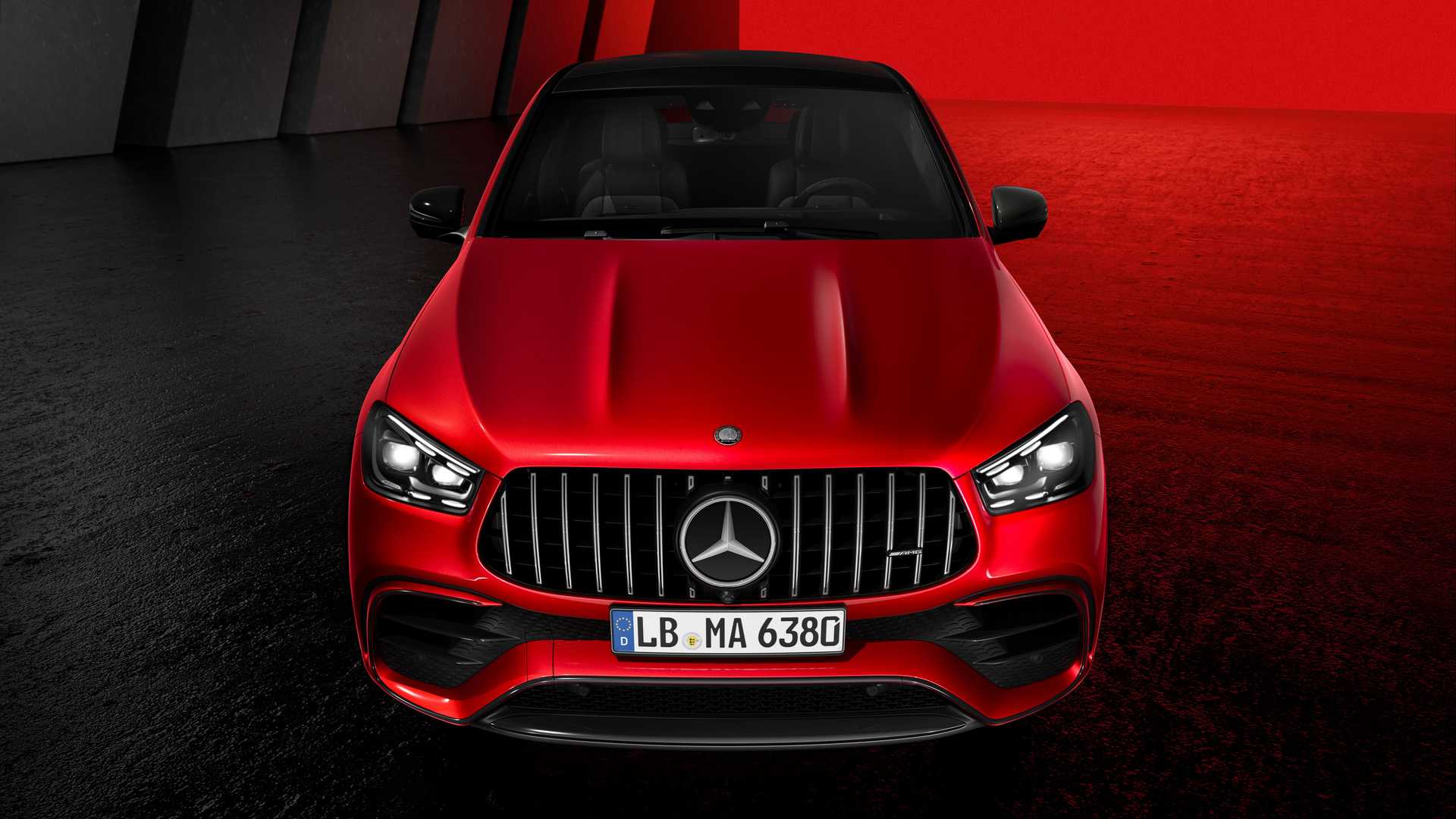 Makyajlı Mercedes GLE ve GLE Coupe tanıtıldı