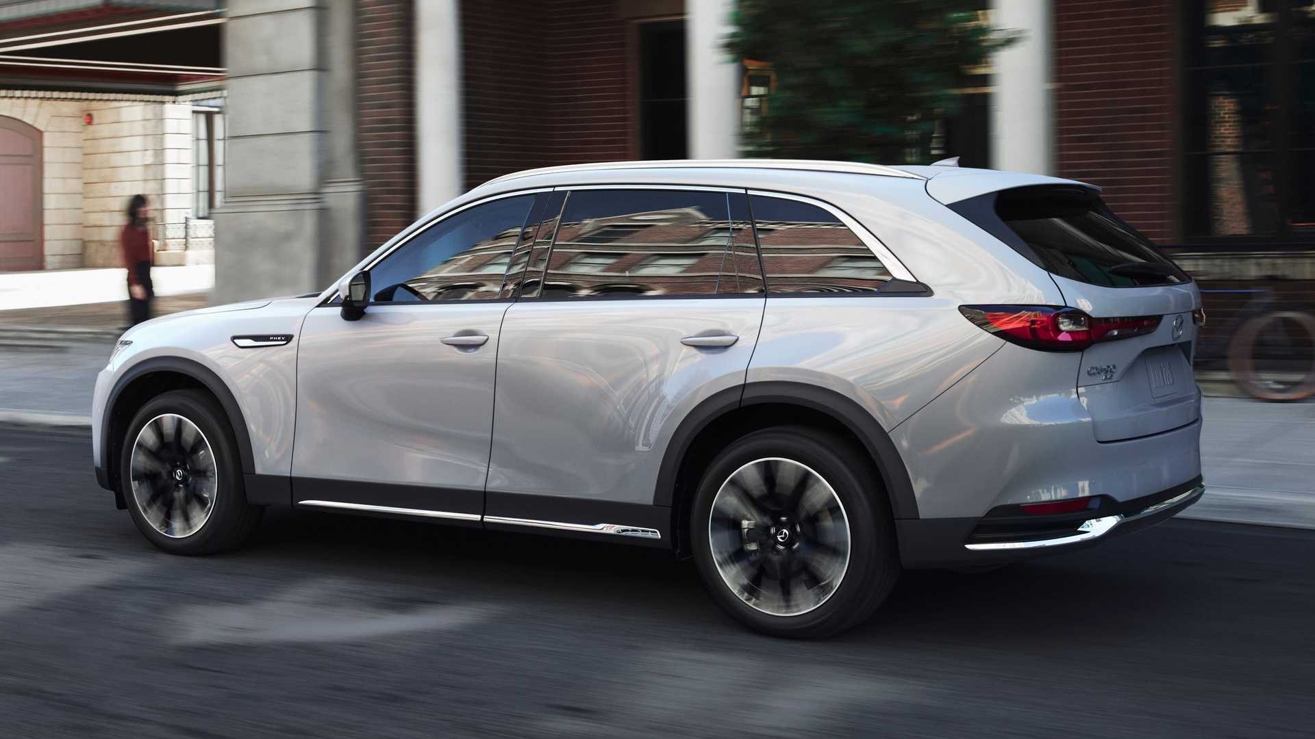 Yeni Mazda CX-90 tanıtıldı: 340 hp güç, 7 kişilik yaşam alanı