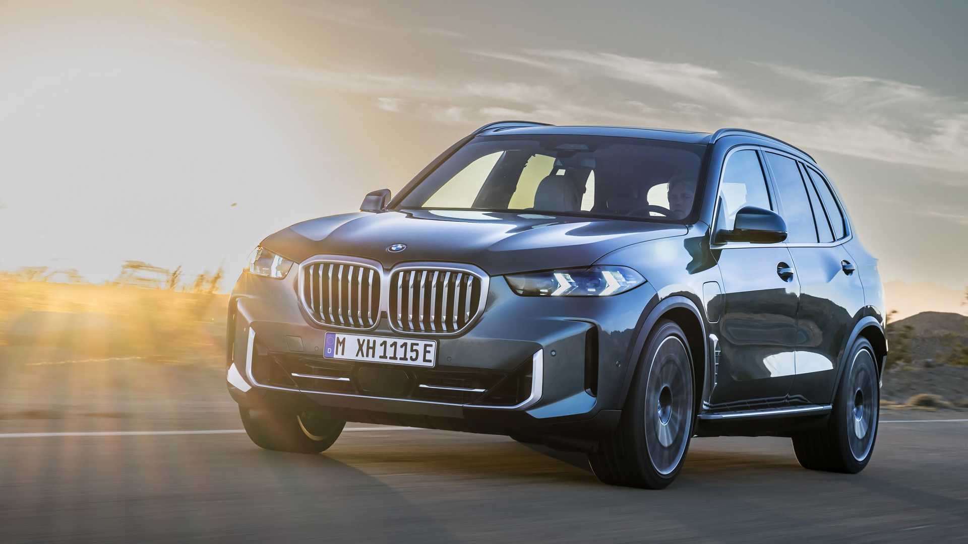 2024 BMW X5 ve X6 tanıtıldı: Daha güçlü motorlar, yeni teknolojiler