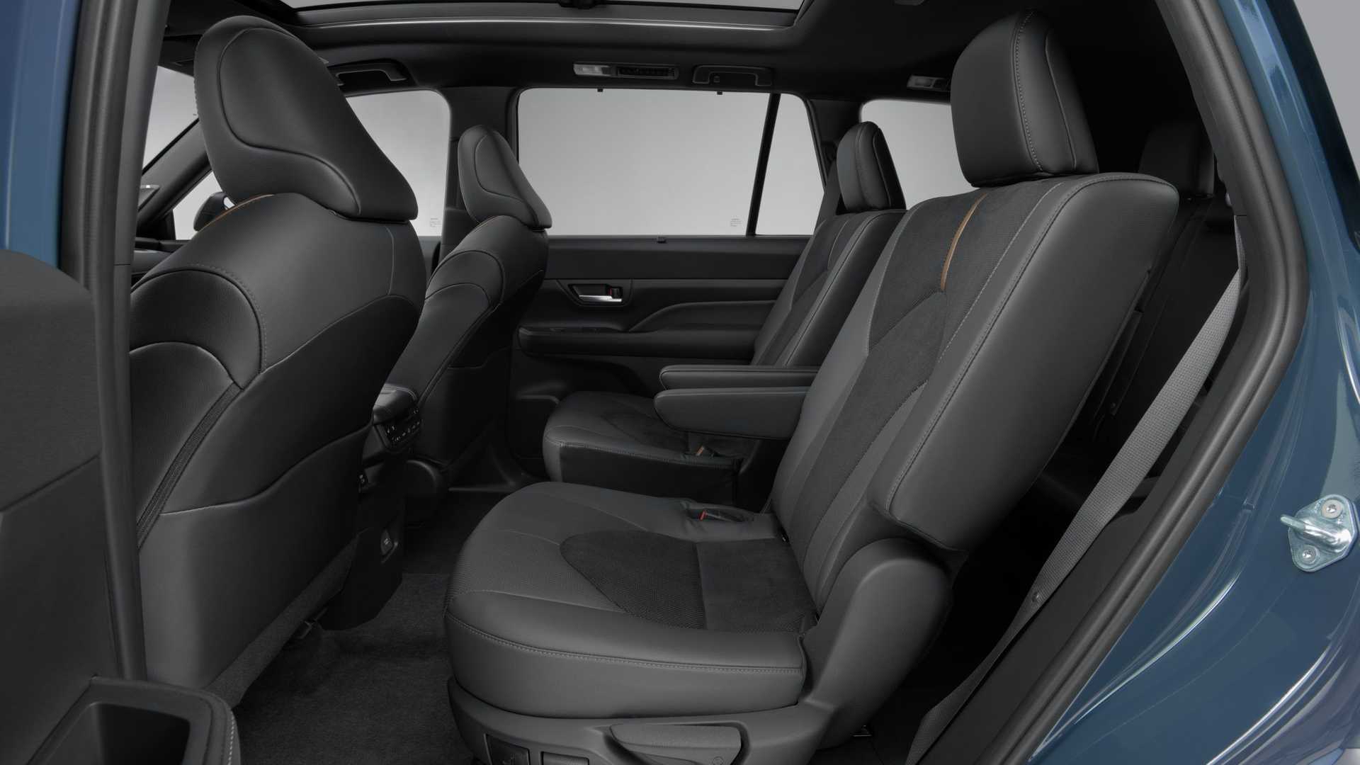Yeni Toyota Grand Highlander tanıtıldı: 362 hp hibrit motor, 8 kişilik yaşam alanı