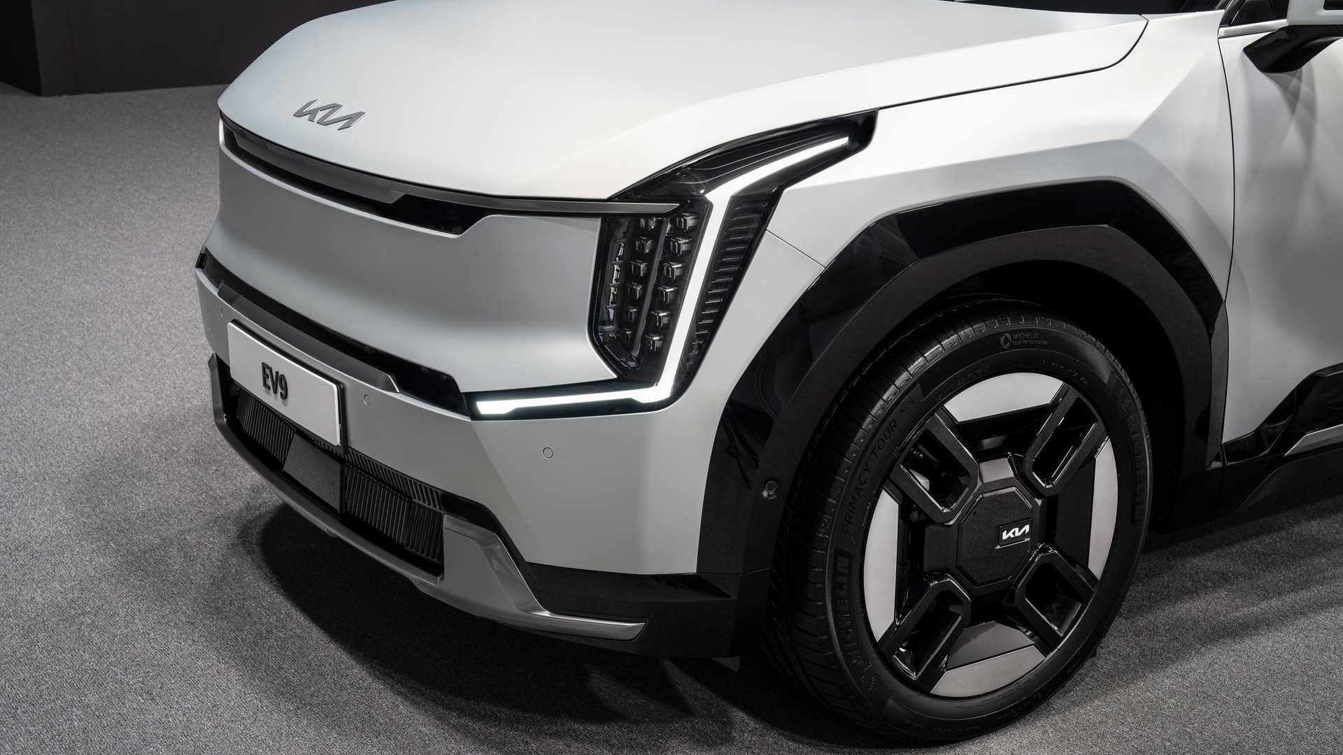 İşte Kia'nın yeni elektrikli SUV modeli: Yeni Kia EV9