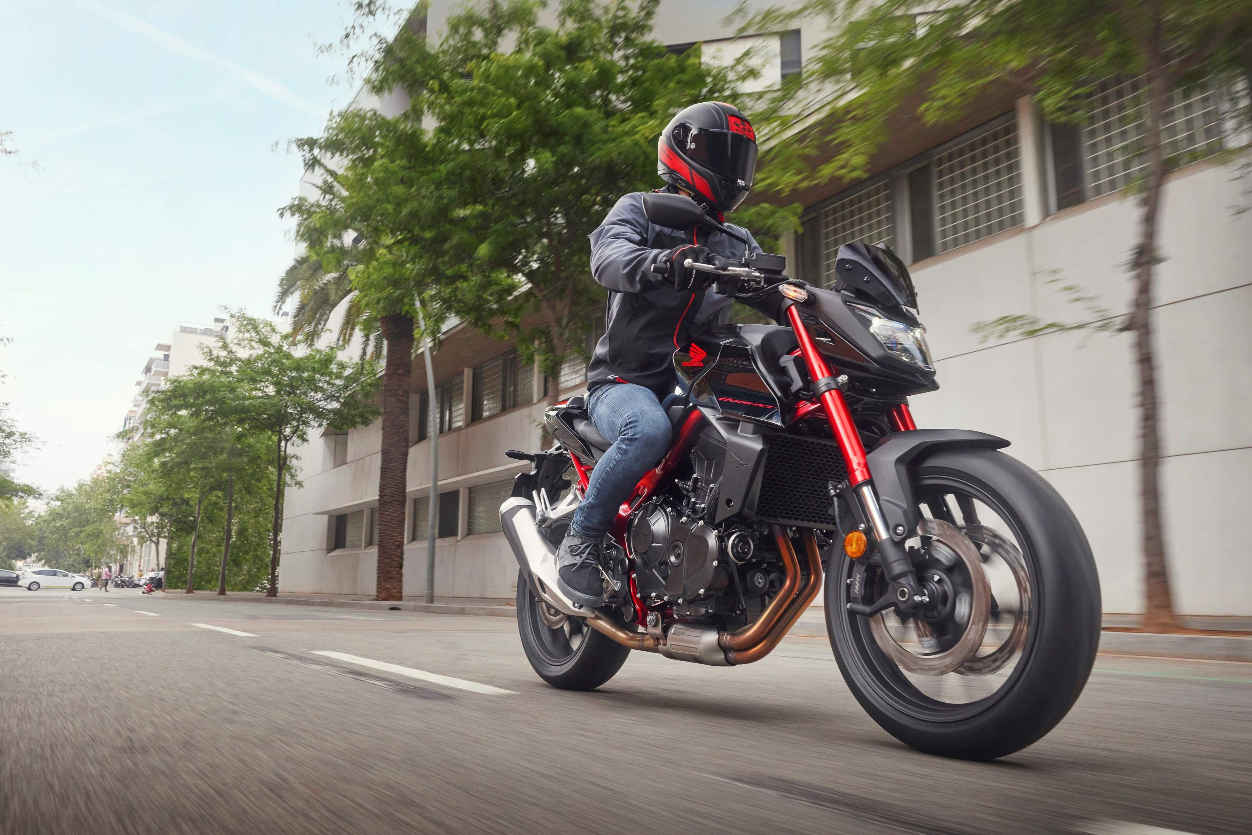 Yeni Honda CB750 Hornet Türkiye'de: İşte fiyatı ve özellikleri