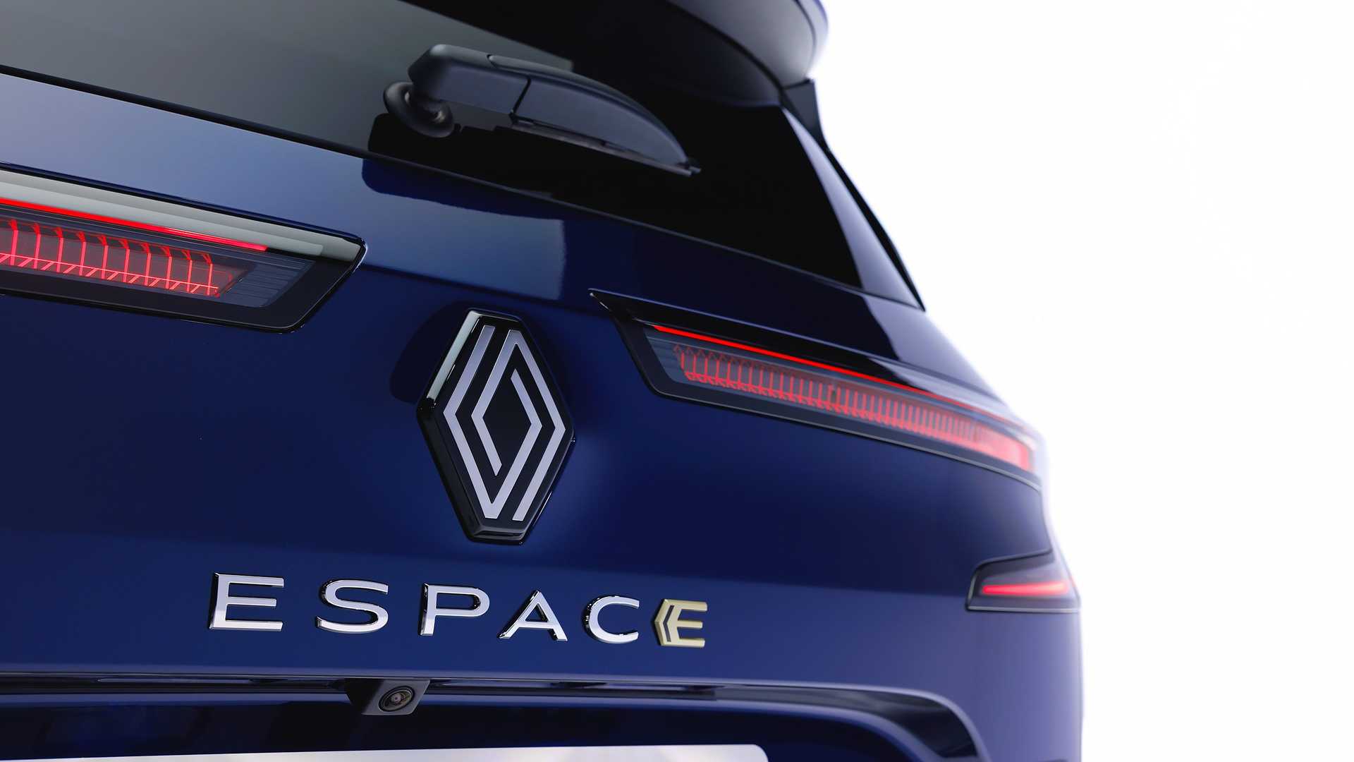 2024 Renault Espace tanıtıldı: MPV'den SUV'a evrim