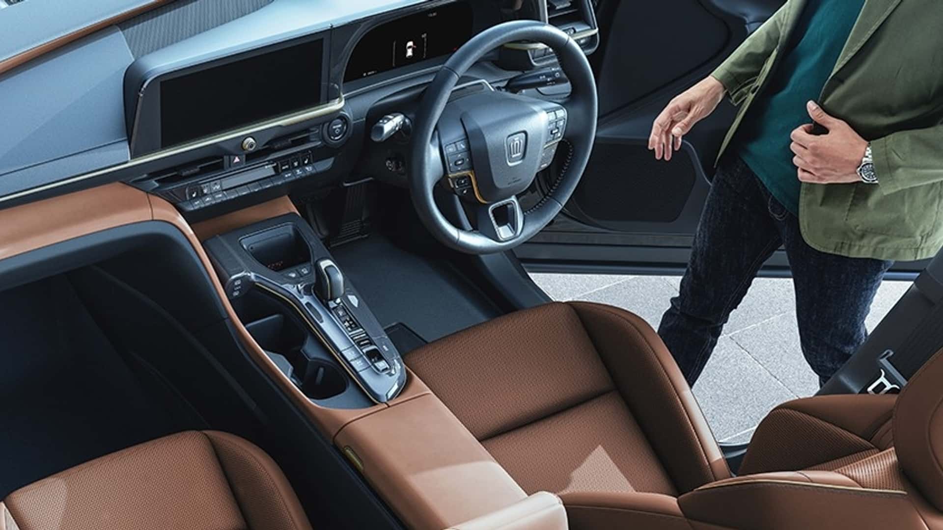 2024 Toyota Crown Sport, Japonya'da satışa sunuldu