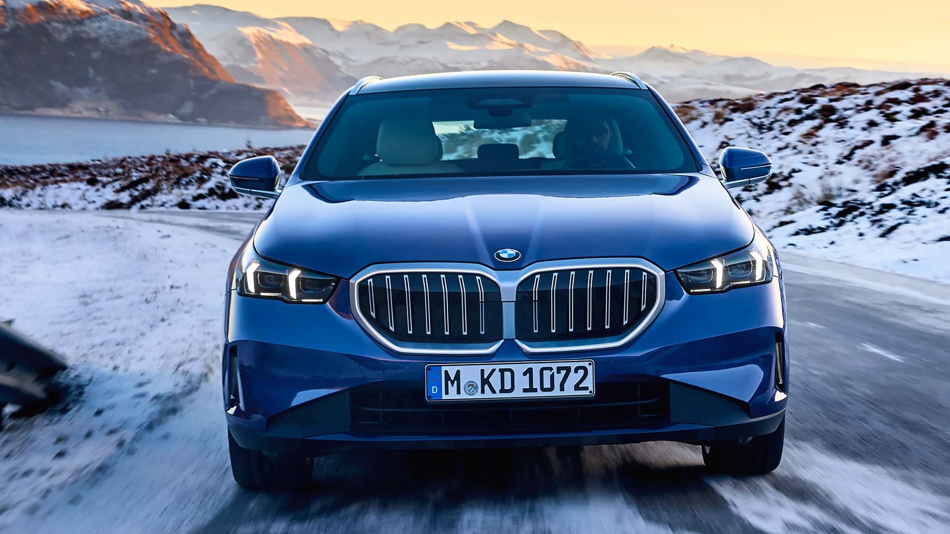 Yeni BMW 5 Serisi Touring, 600 beygirlik elektrikli versiyonuyla tanıtıldı