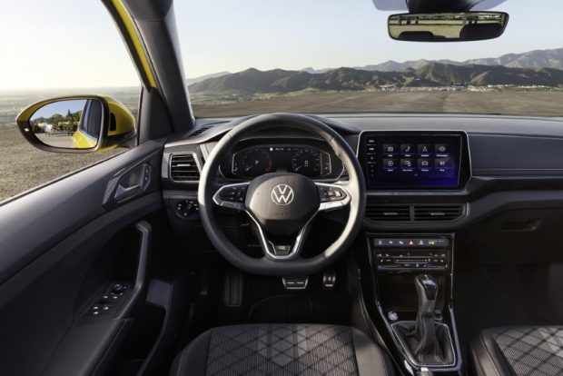 Makyajlı 2024 Volkswagen T-Cross Türkiye'de: İşte fiyatı ve özellikleri