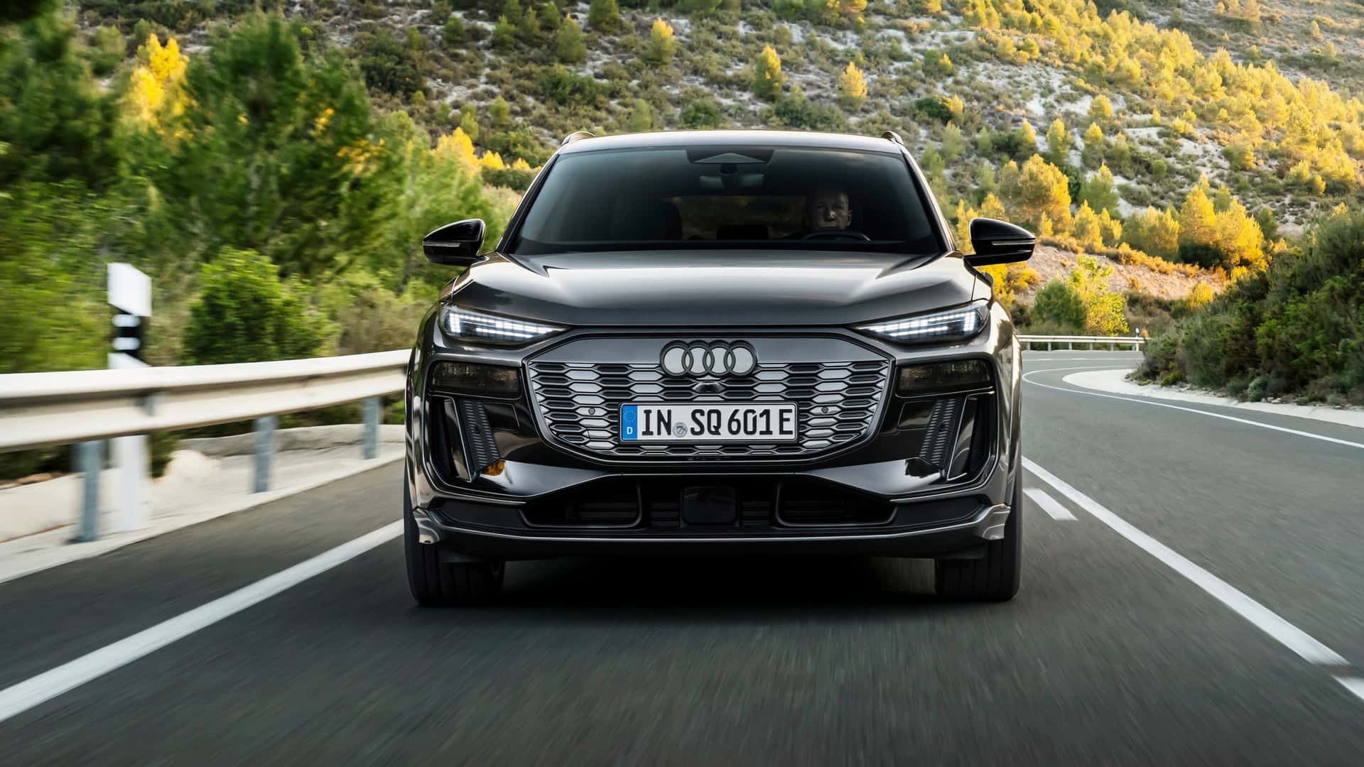 Yeni Audi Q6 e-tron ve SQ6 e-tron tanıtıldı: İşte tasarımı ve özellikleri