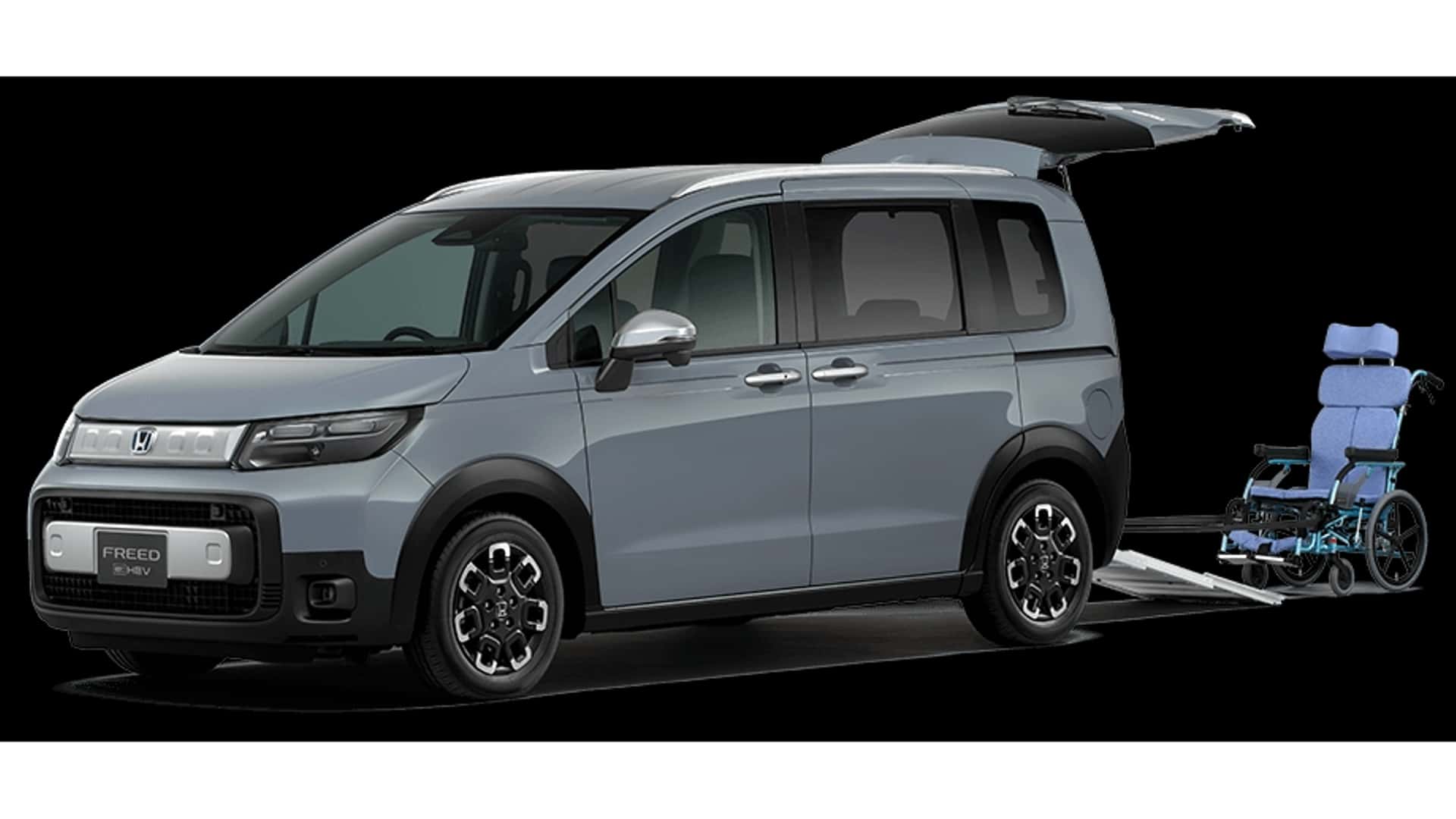 2024 Honda Freed, yenilenen yüzü ve gelişmiş hibrit sistemiyle tanıtıldı