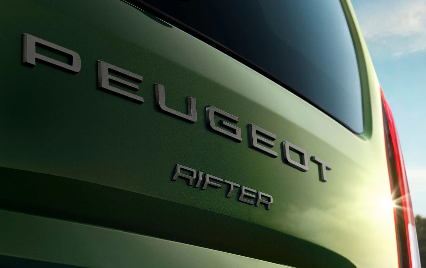 Makyajlı Peugeot Rifter Türkiye'de: İşte fiyatı ve özellikleri