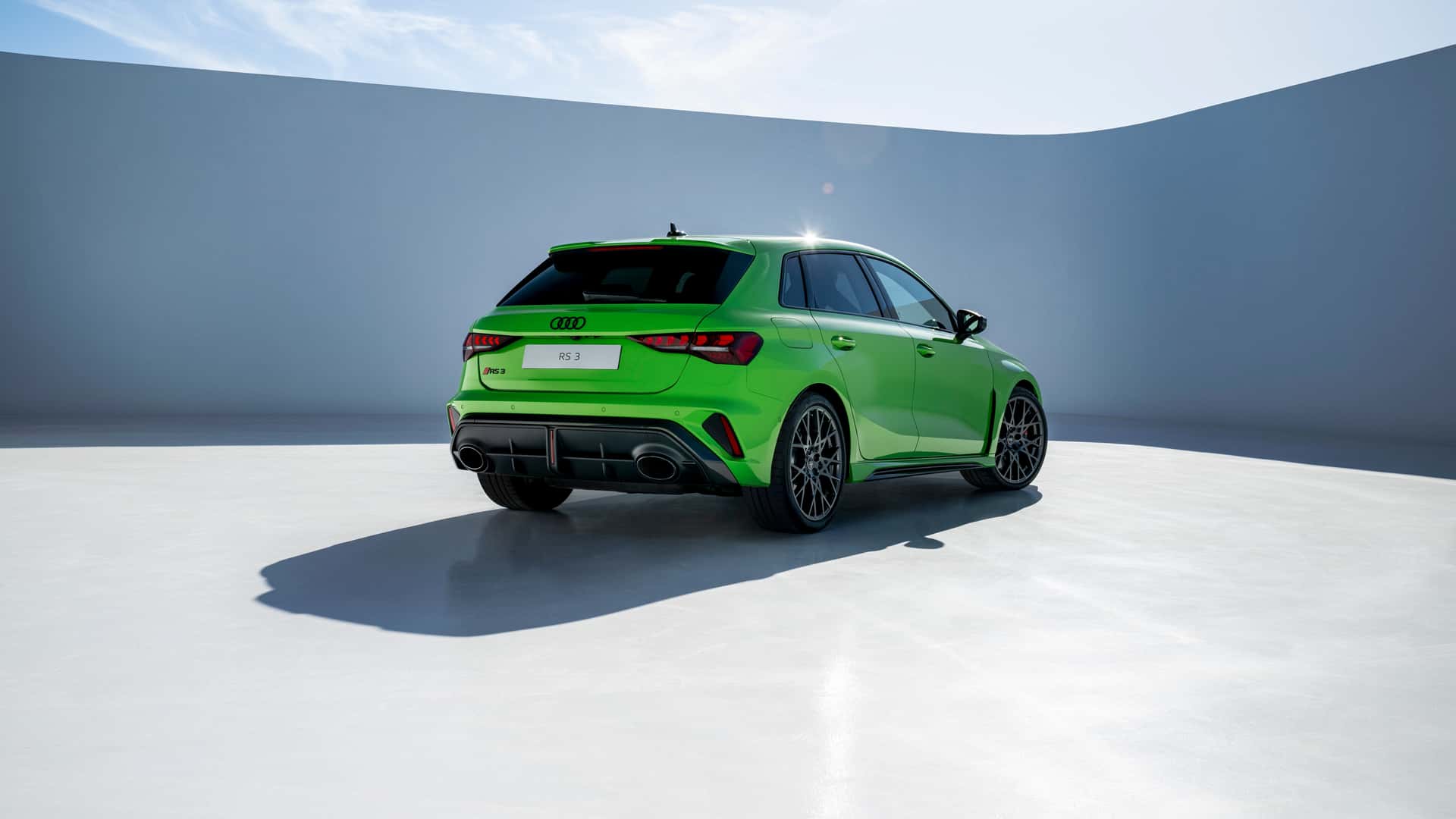 2025 Audi RS3'ün yol tutuşu daha iyi ve 