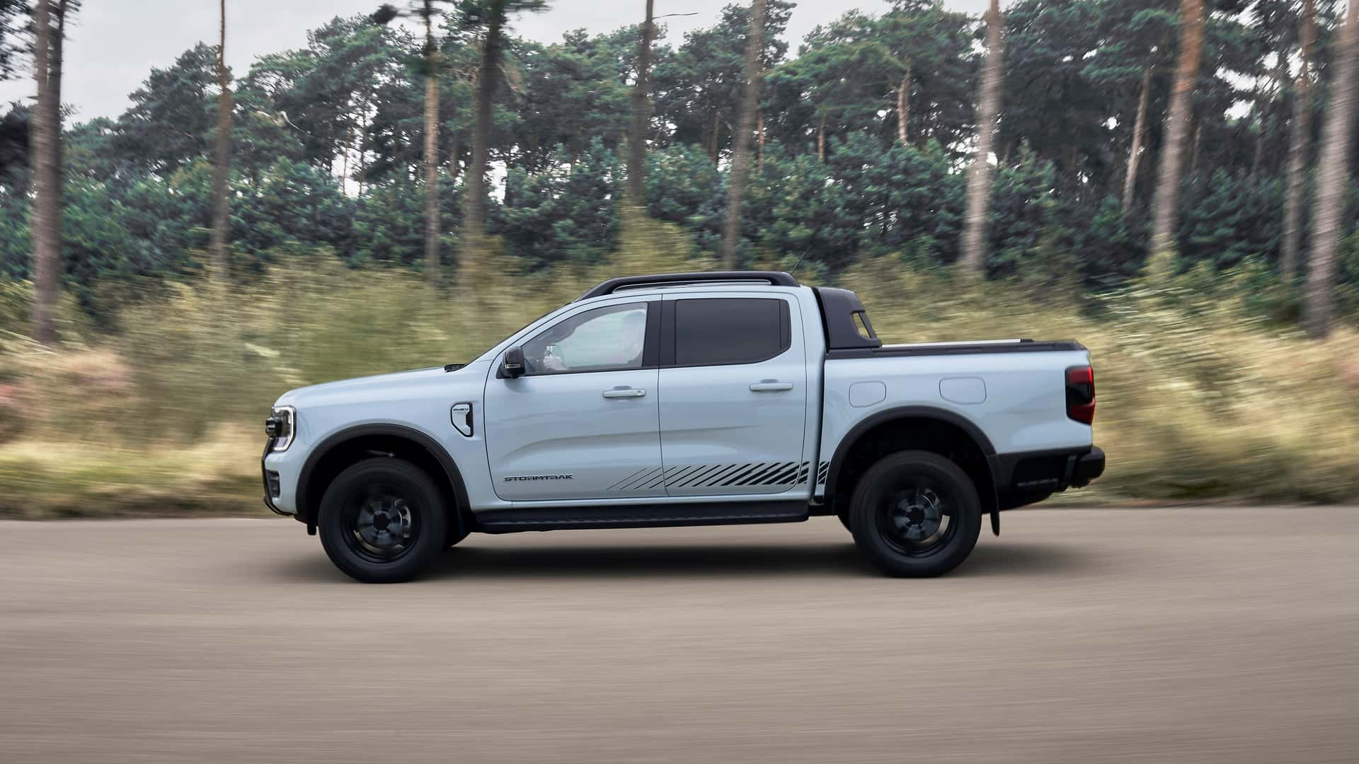 2025 Ford Ranger PHEV tanıtıldı: İşte tasarımı ve özellikleri