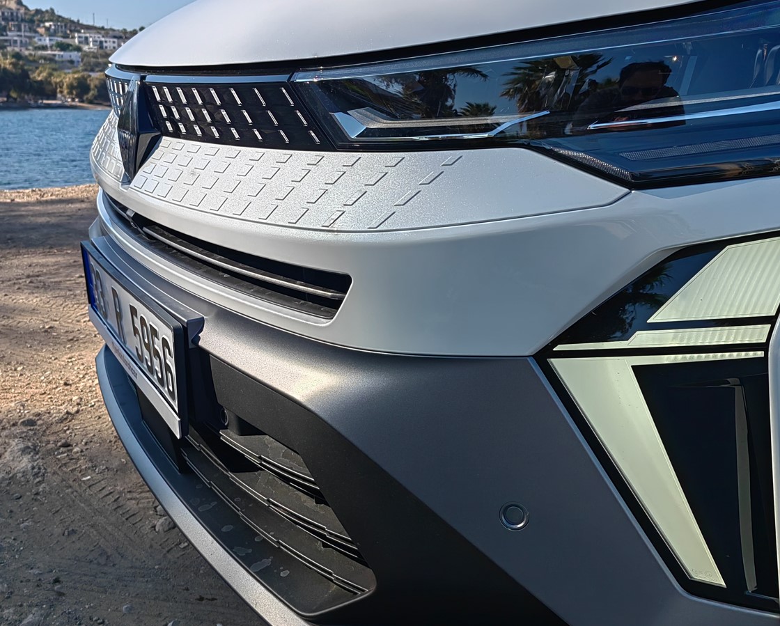 Makyajlı Renault Captur Türkiye'de: İşte fiyatı ve özellikleri